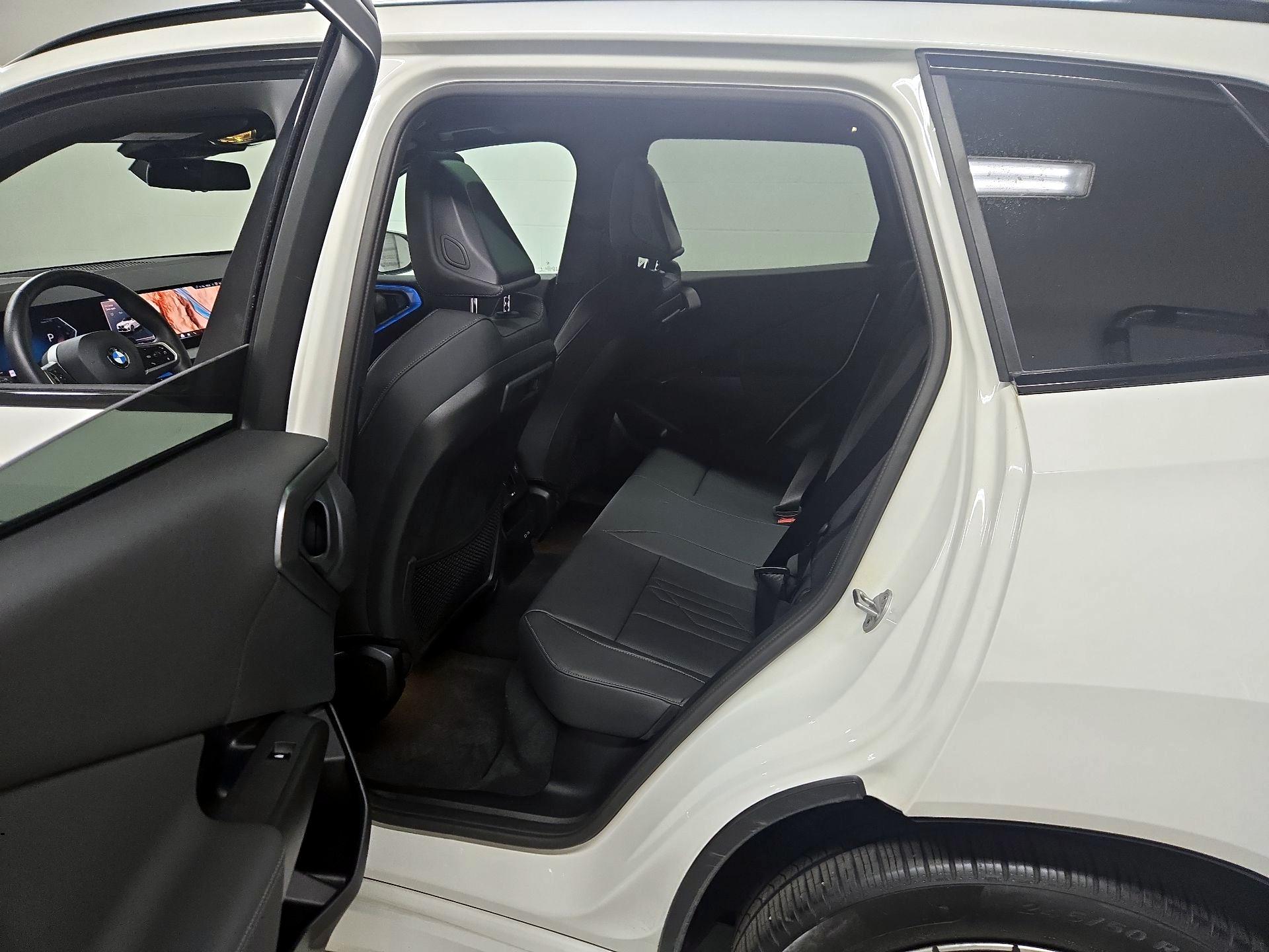 Thumbnail: 2025 BMW X3 - 19