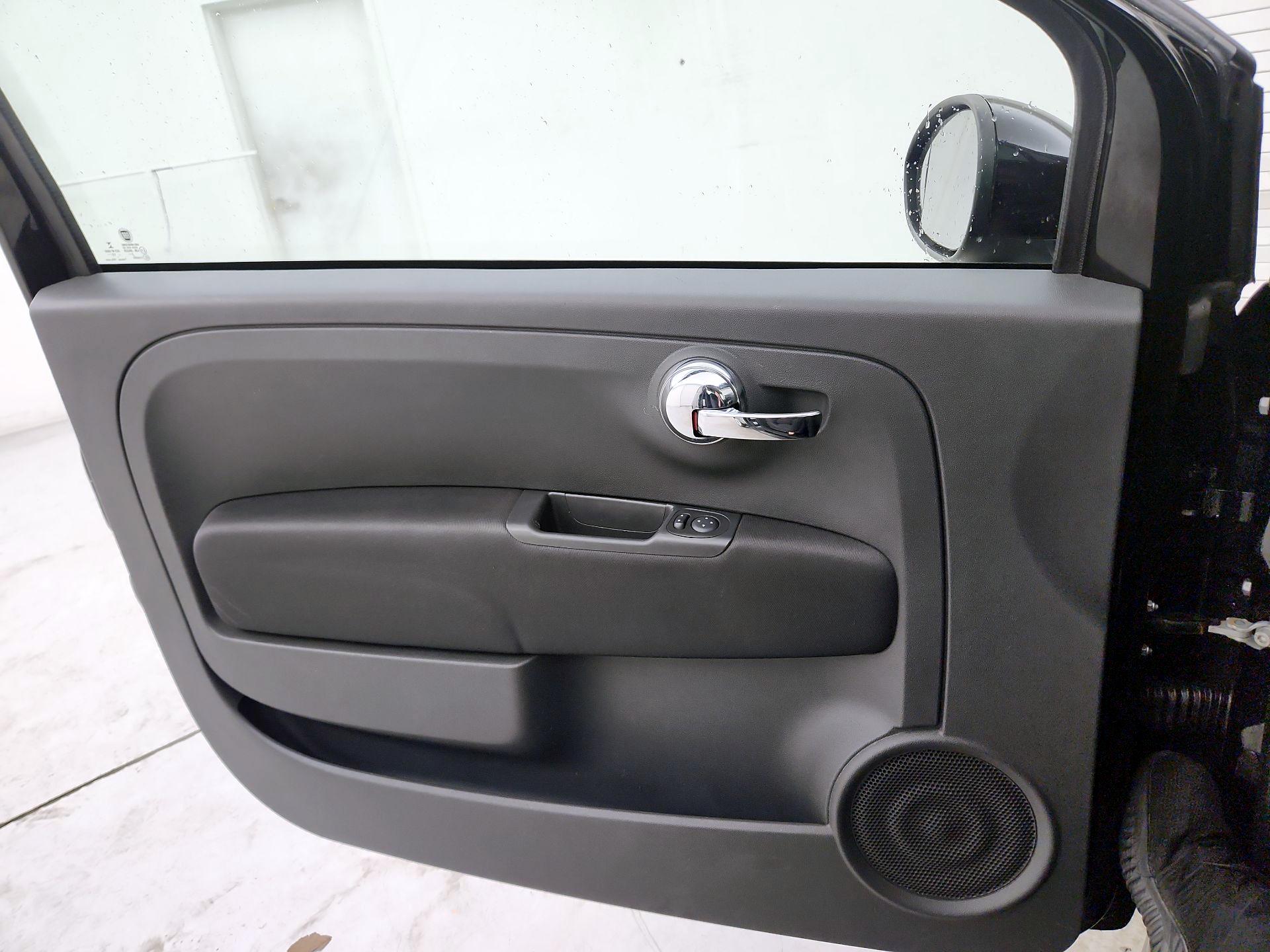 Thumbnail: 2016 Fiat 500 - 12