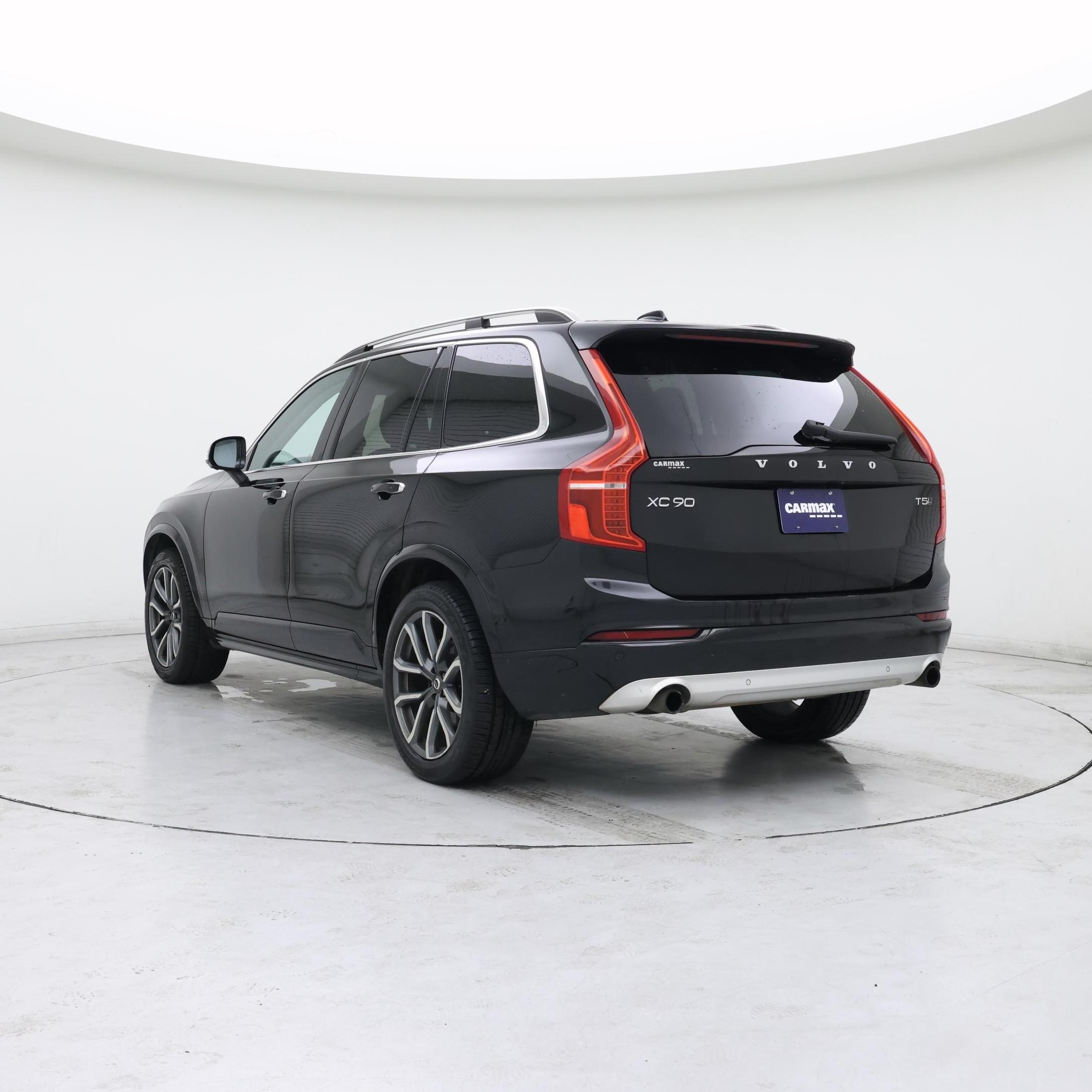 Thumbnail: 2019 Volvo XC90 - 2