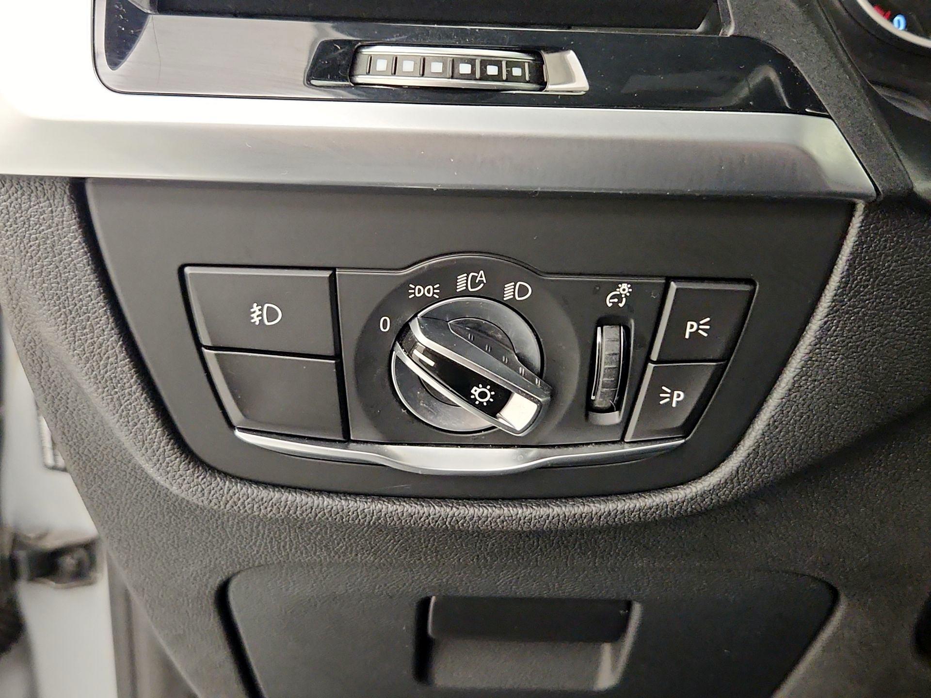 Thumbnail: 2019 BMW X3 - 13