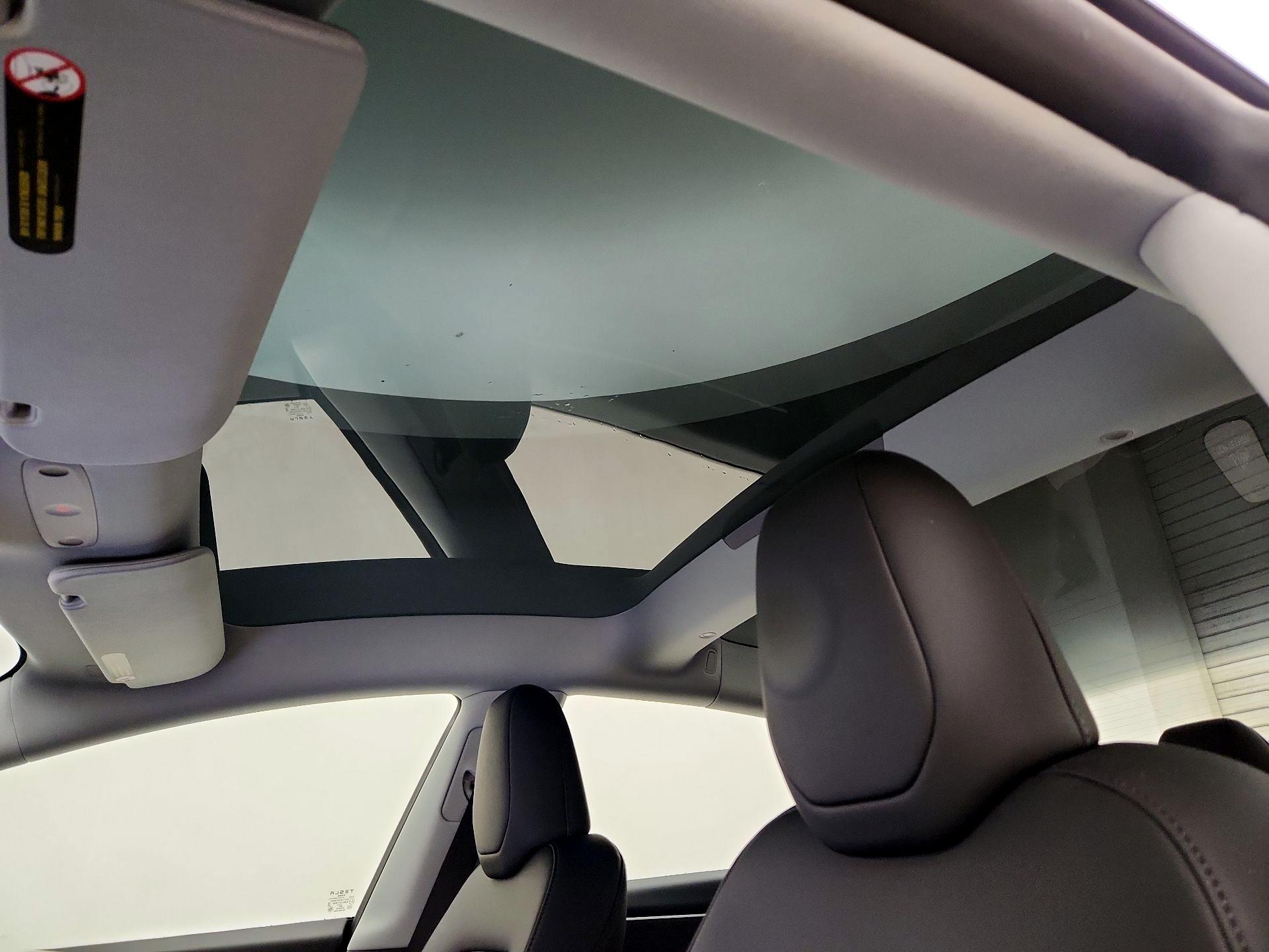 Thumbnail: 2025 Tesla Model 3 - 18