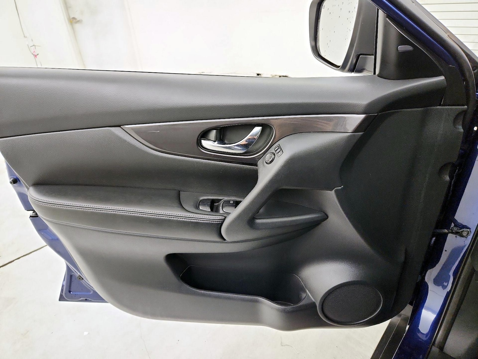 2019 Nissan Rogue SV - Photo 13