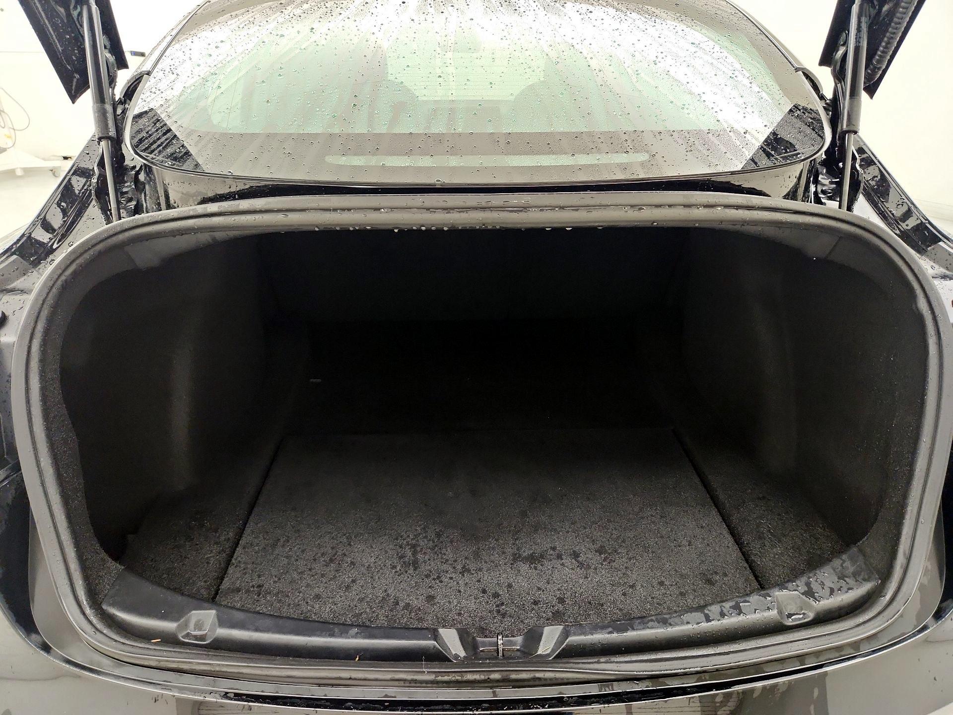 Thumbnail: 2019 Tesla Model 3 - 20