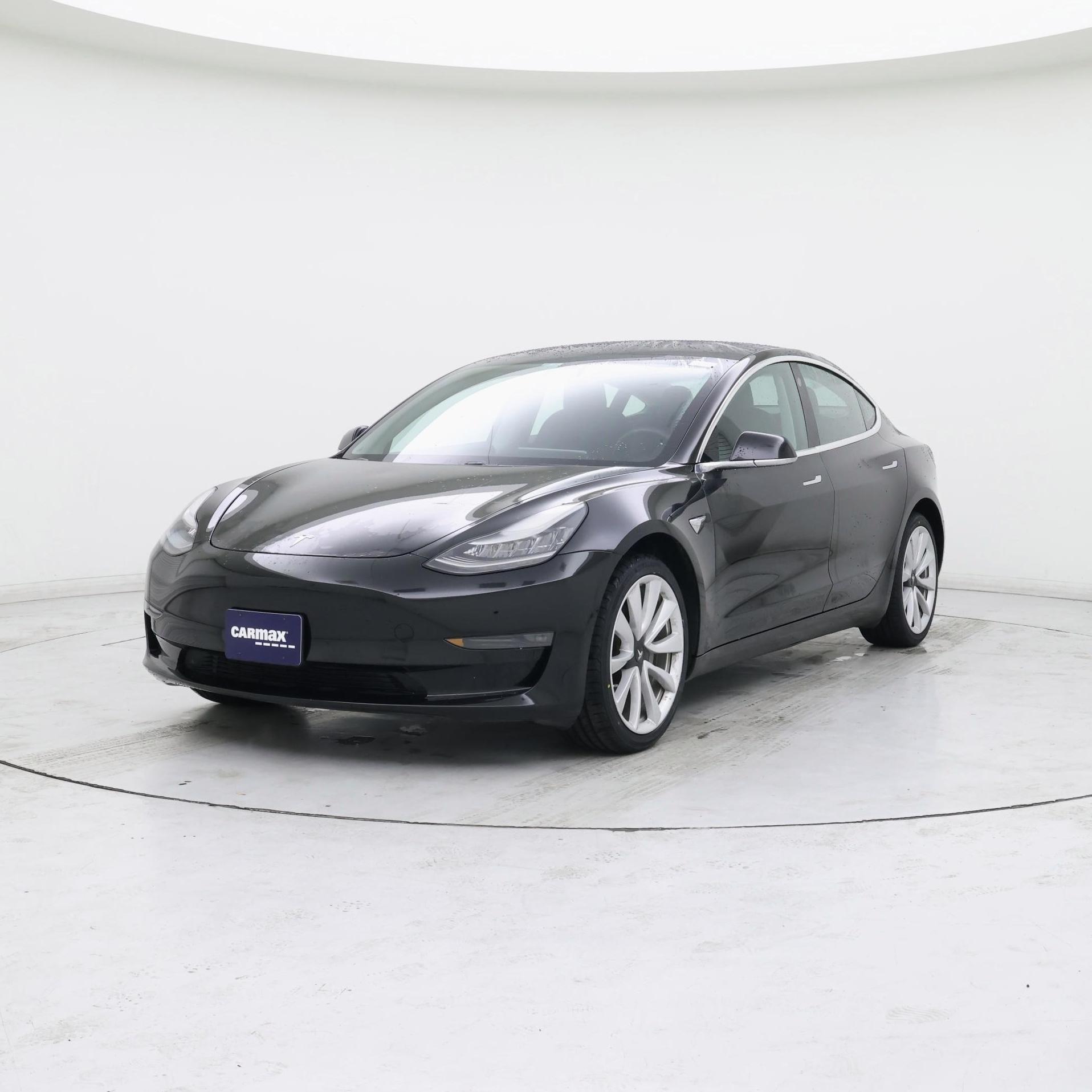 Thumbnail: 2019 Tesla Model 3 - 4