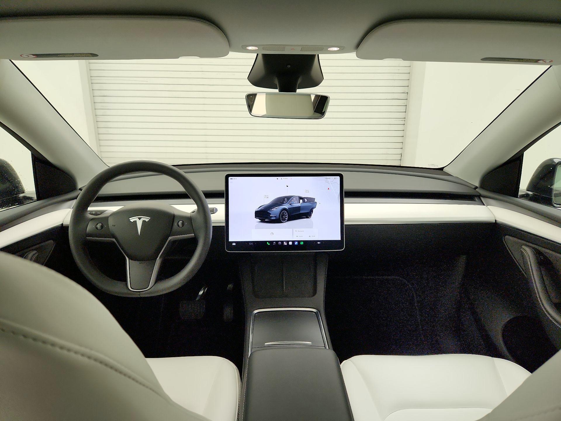 Thumbnail: 2024 Tesla Model Y - 9