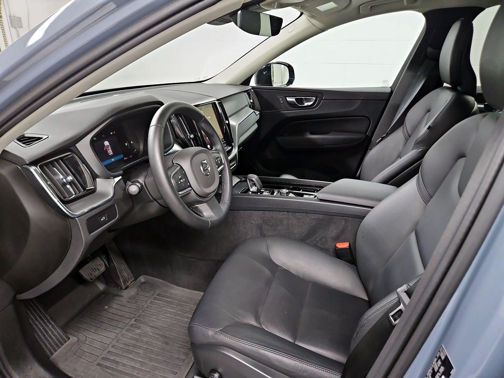 Thumbnail: 2024 Volvo XC60 - 11