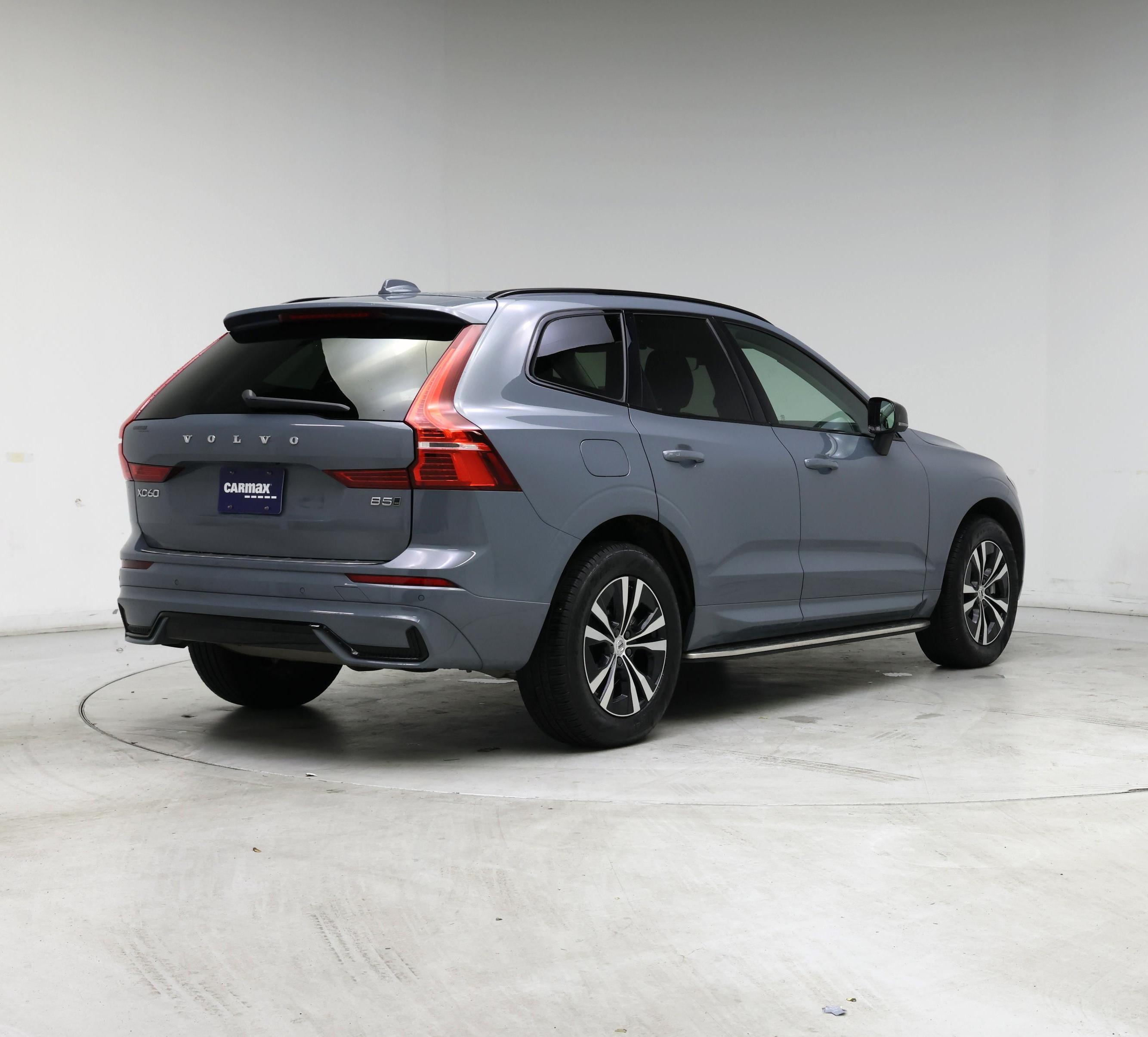 Thumbnail: 2024 Volvo XC60 - 8
