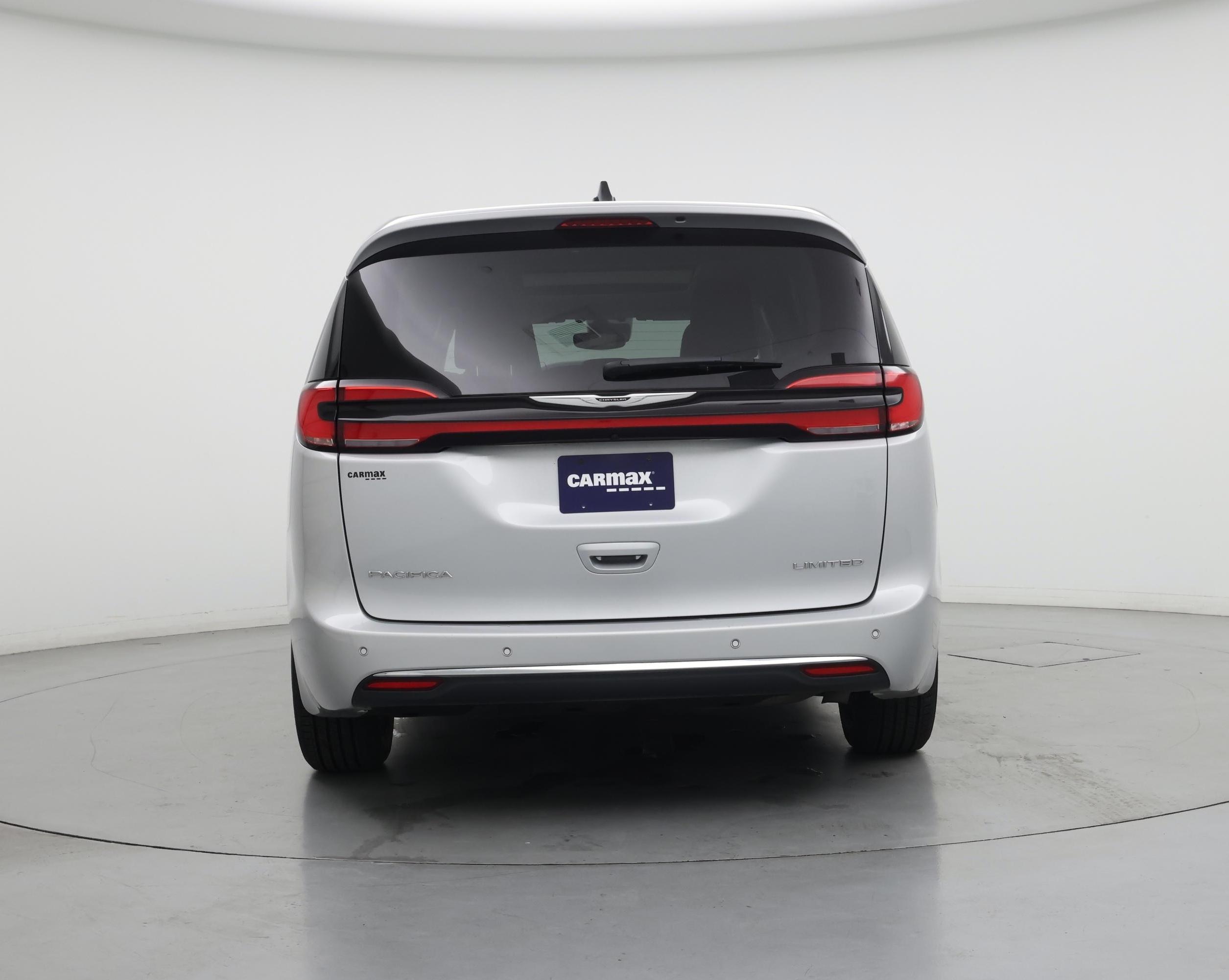 Thumbnail: 2024 Chrysler Pacifica - 6
