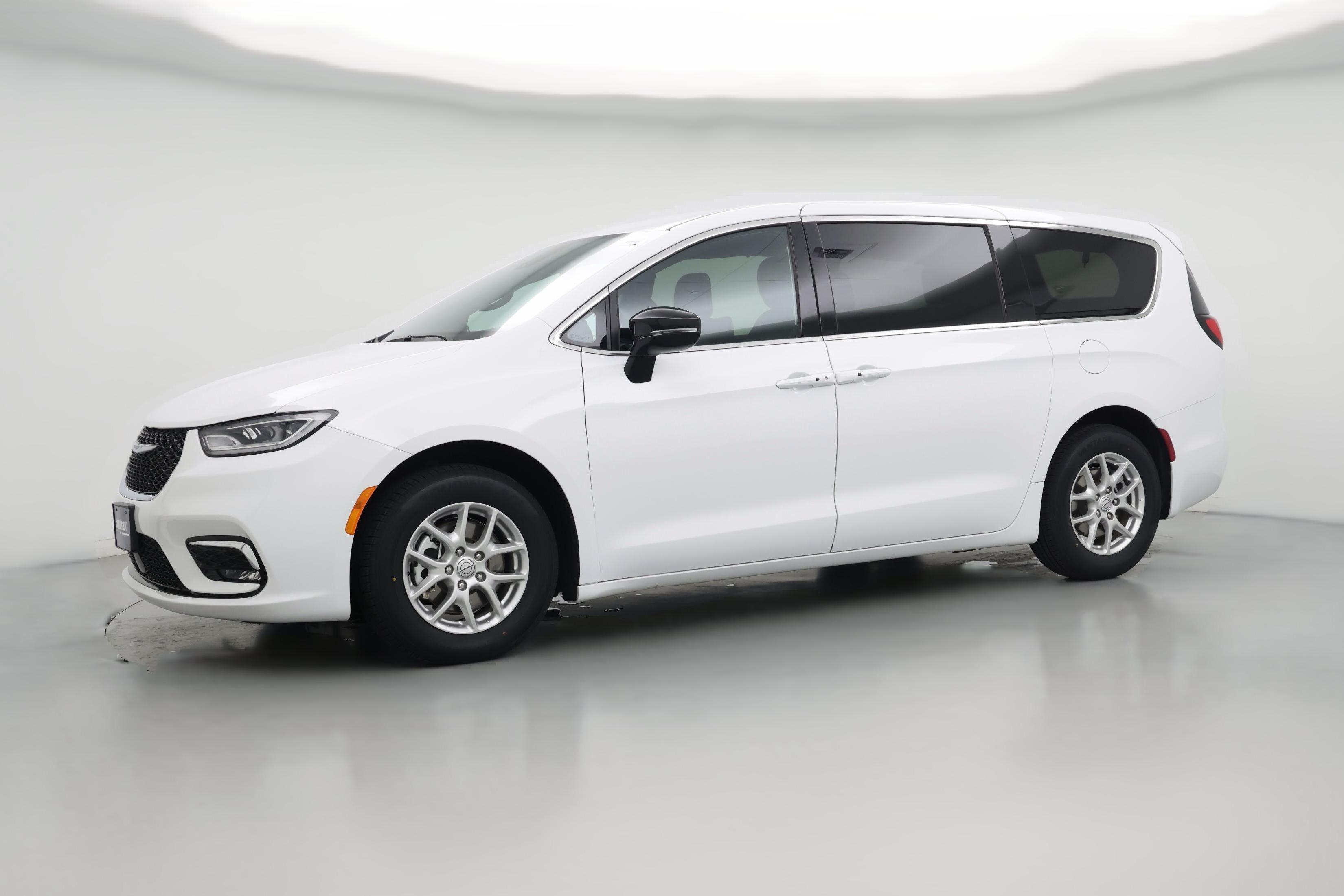 Thumbnail: 2025 Chrysler Pacifica - 1