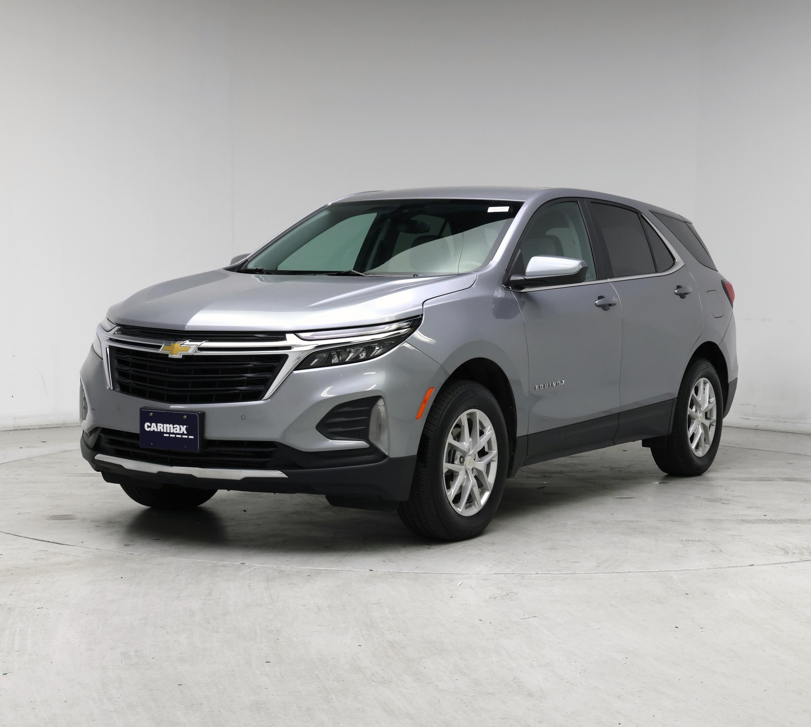 Thumbnail: 2023 Chevrolet Equinox - 4