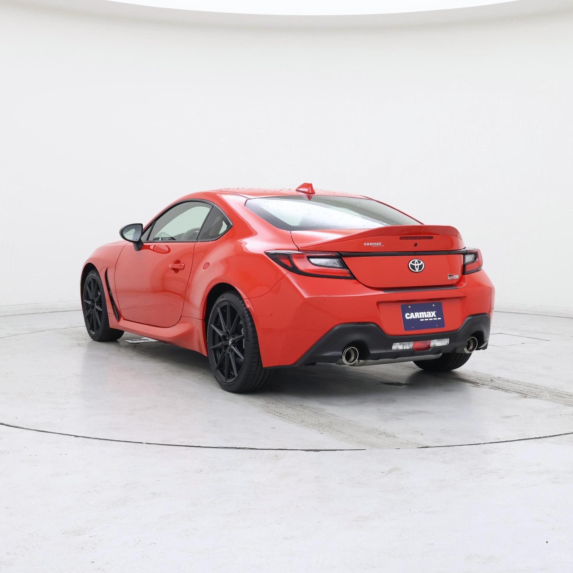 Thumbnail: 2025 Toyota GR86 - 2