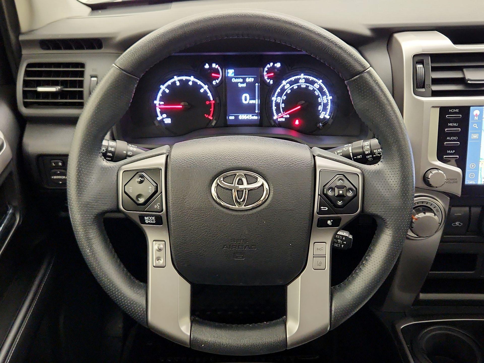 Thumbnail: 2021 Toyota 4Runner - 10