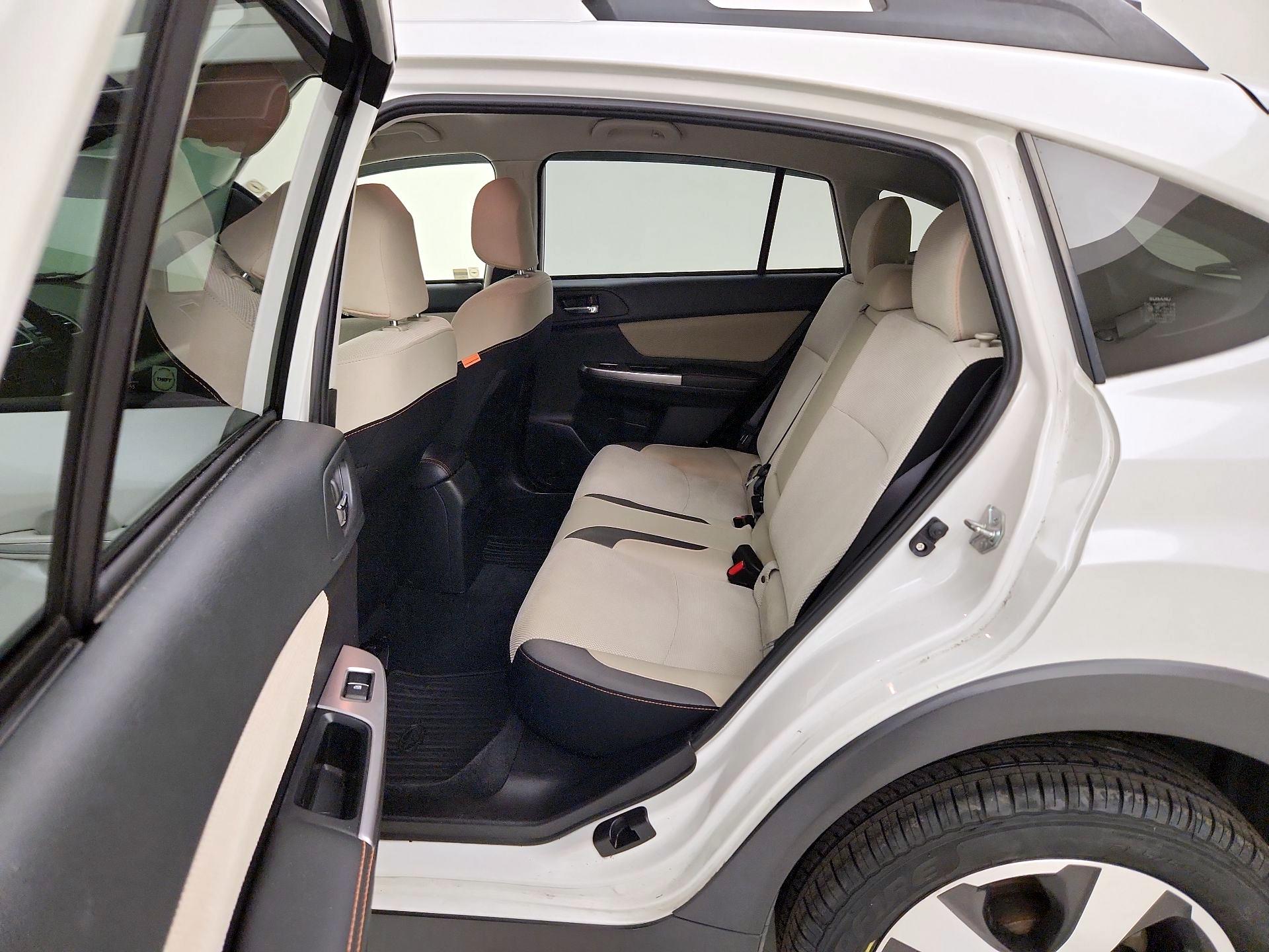 Thumbnail: 2016 Subaru XV Crosstrek - 19