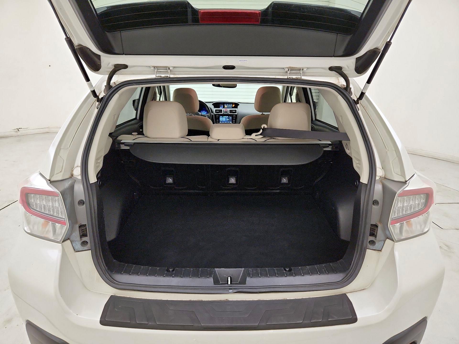 Thumbnail: 2016 Subaru XV Crosstrek - 20