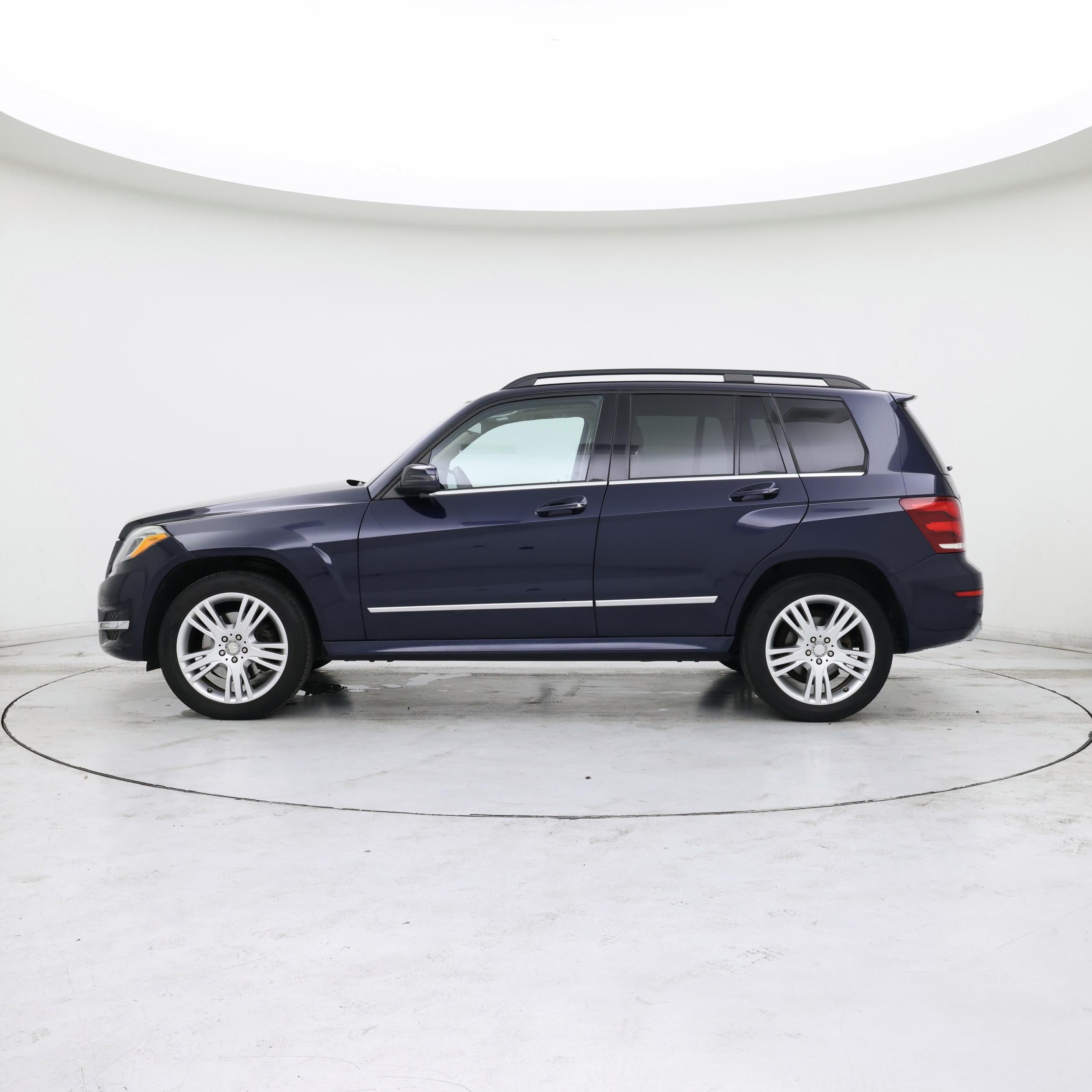 Thumbnail: 2015 Mercedes-Benz GLK - 3