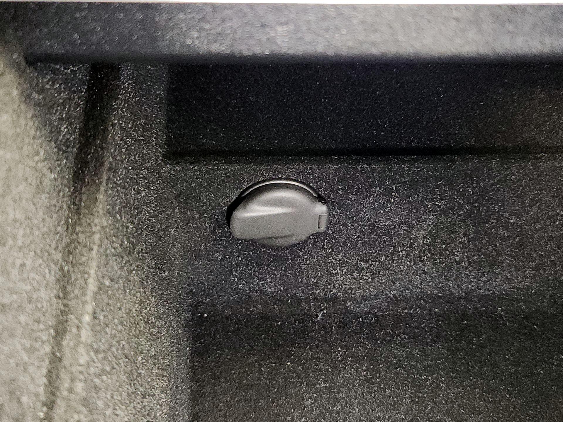 Thumbnail: 2024 Tesla Model 3 - 18