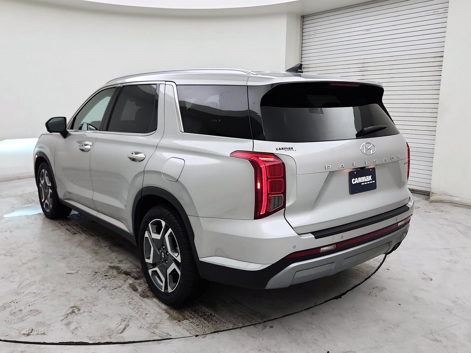 Thumbnail: 2023 Hyundai Palisade - 7