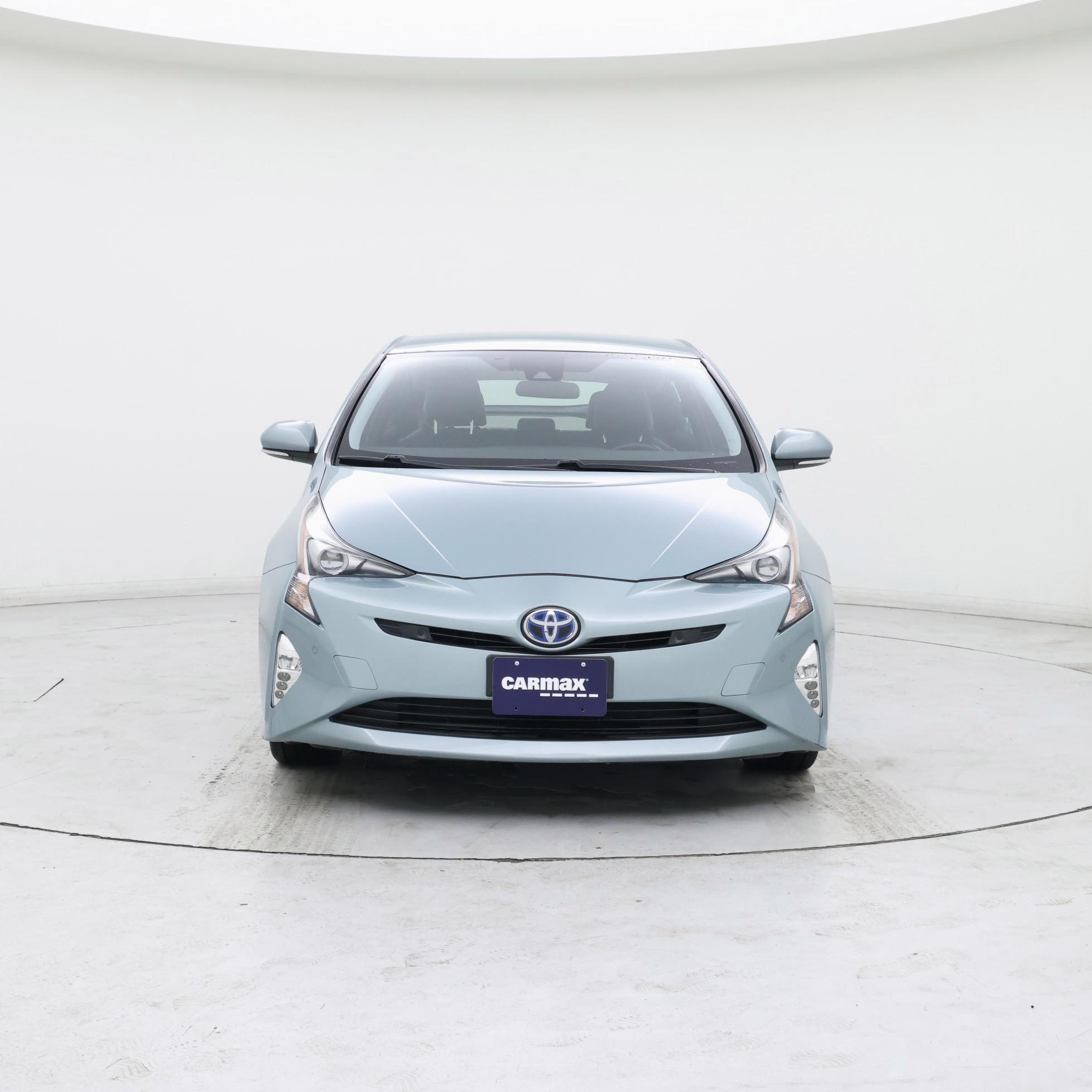Thumbnail: 2018 Toyota Prius - 5