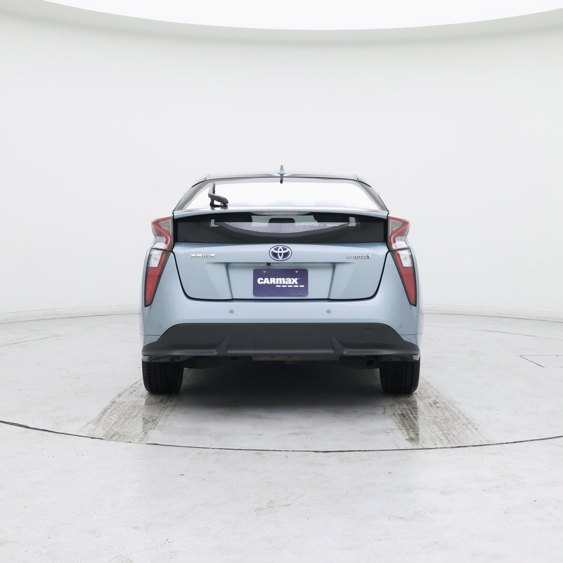 Thumbnail: 2018 Toyota Prius - 6
