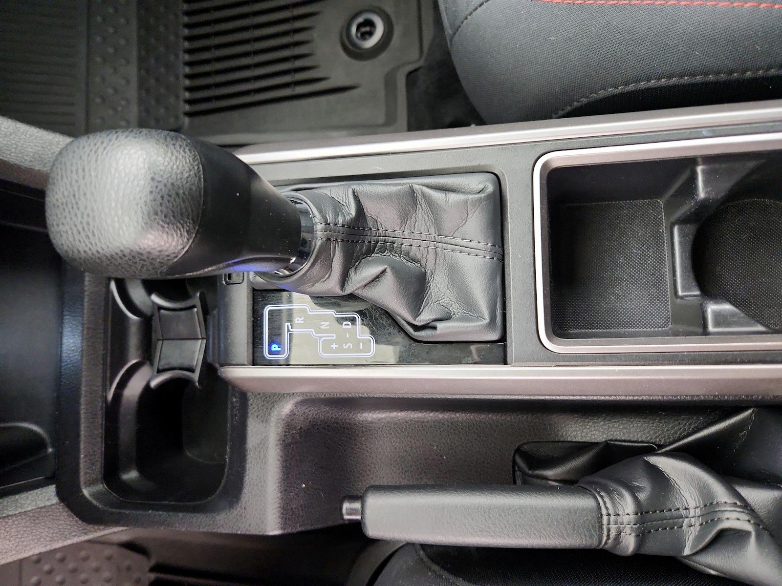 2023 Toyota Tacoma SR5 - Photo 18