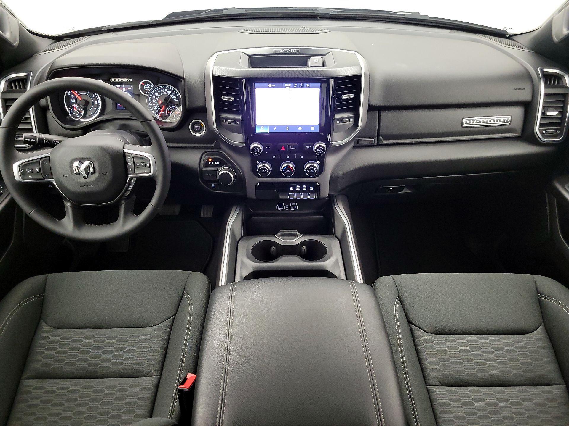 Thumbnail: 2025 RAM 1500 - 9