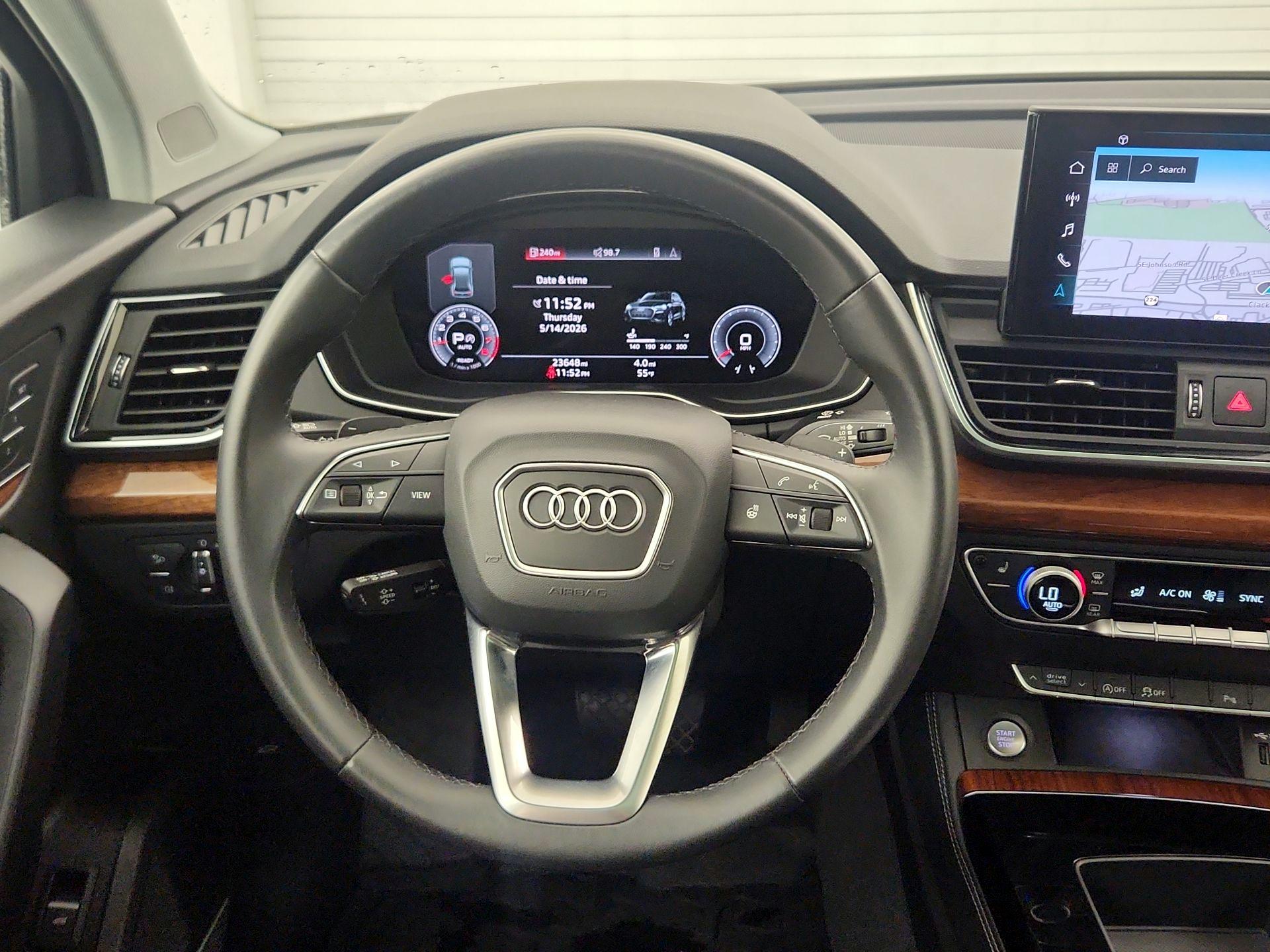 Thumbnail: 2022 Audi Q5 - 10