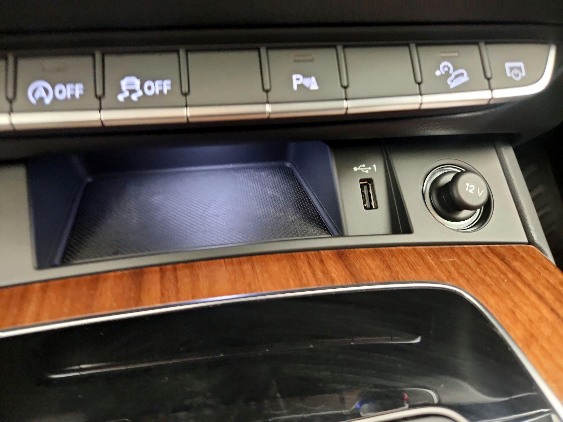 Thumbnail: 2022 Audi Q5 - 19