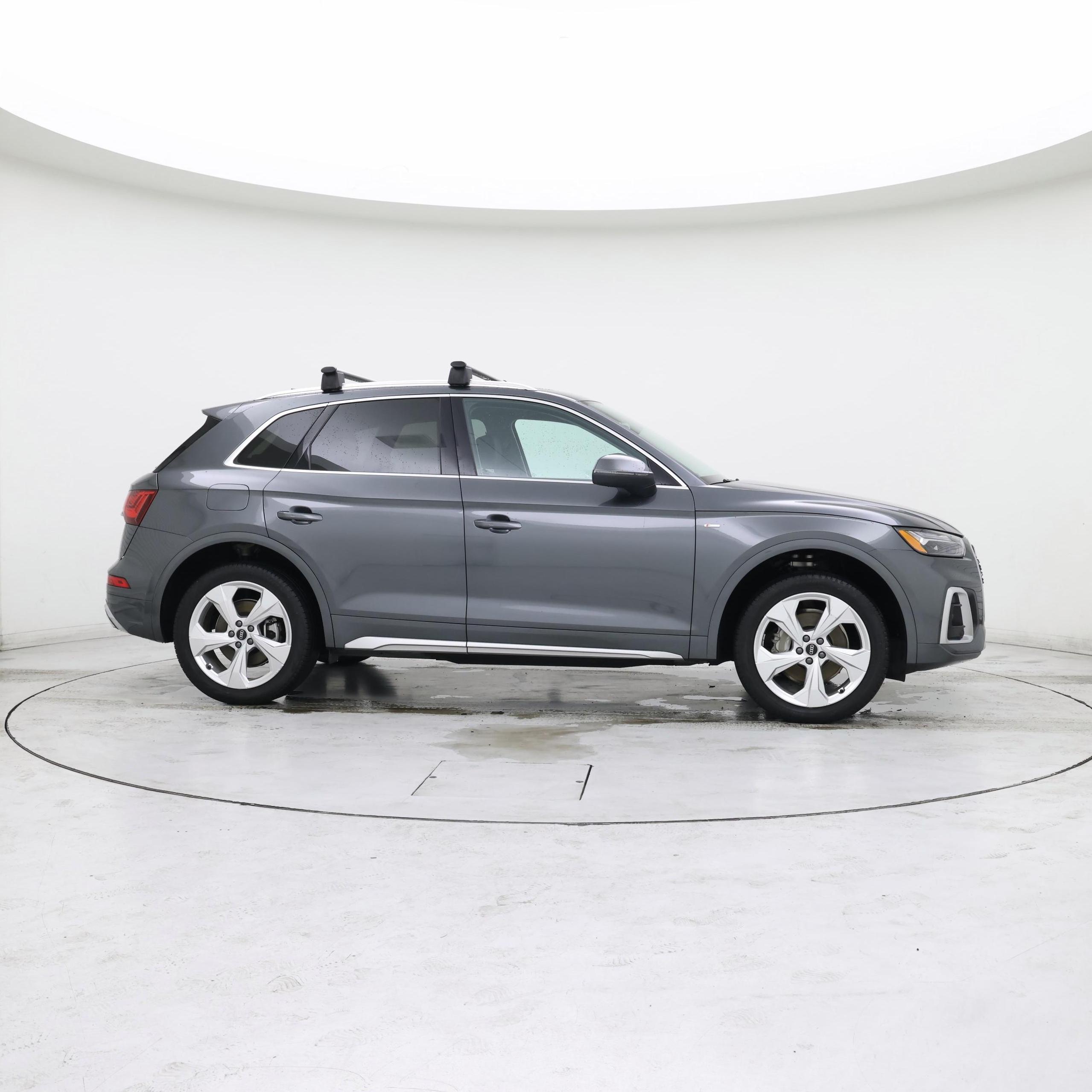 Thumbnail: 2022 Audi Q5 - 7