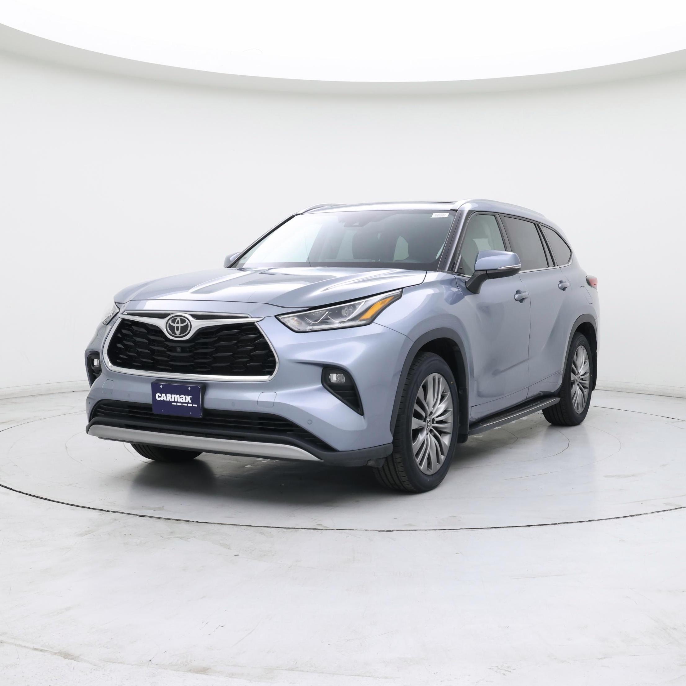 Thumbnail: 2021 Toyota Highlander - 4