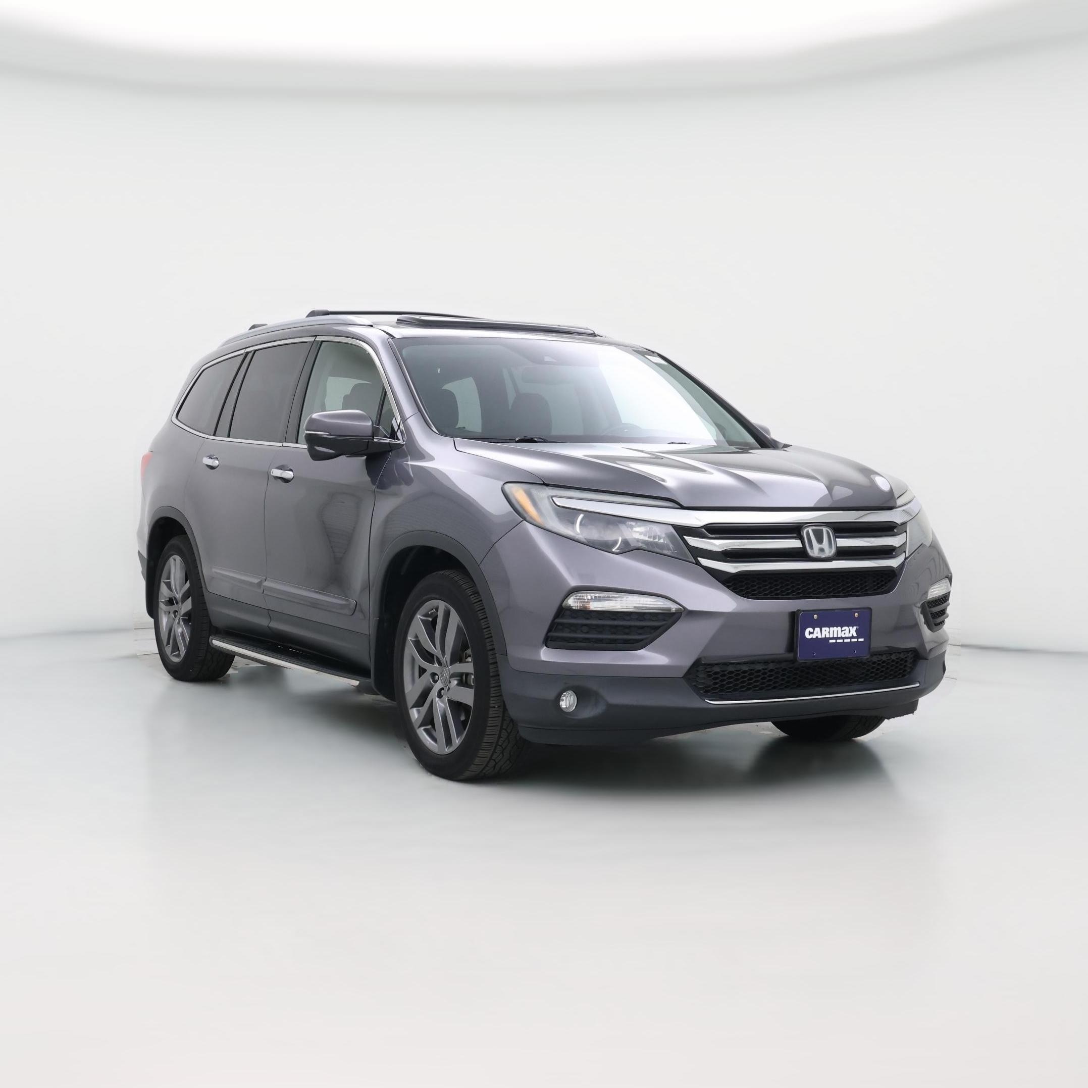 Thumbnail: 2017 Honda Pilot - 1