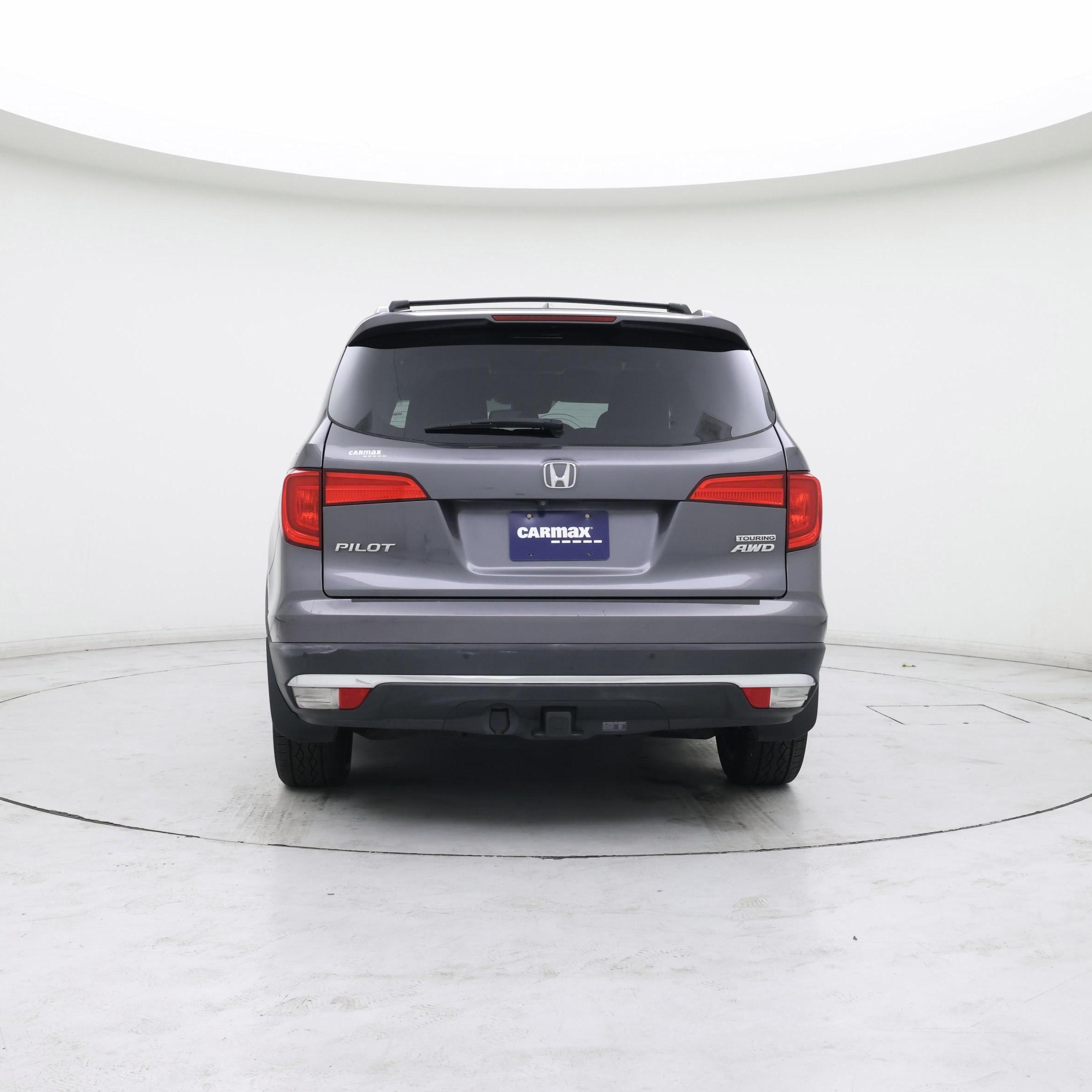 Thumbnail: 2017 Honda Pilot - 6