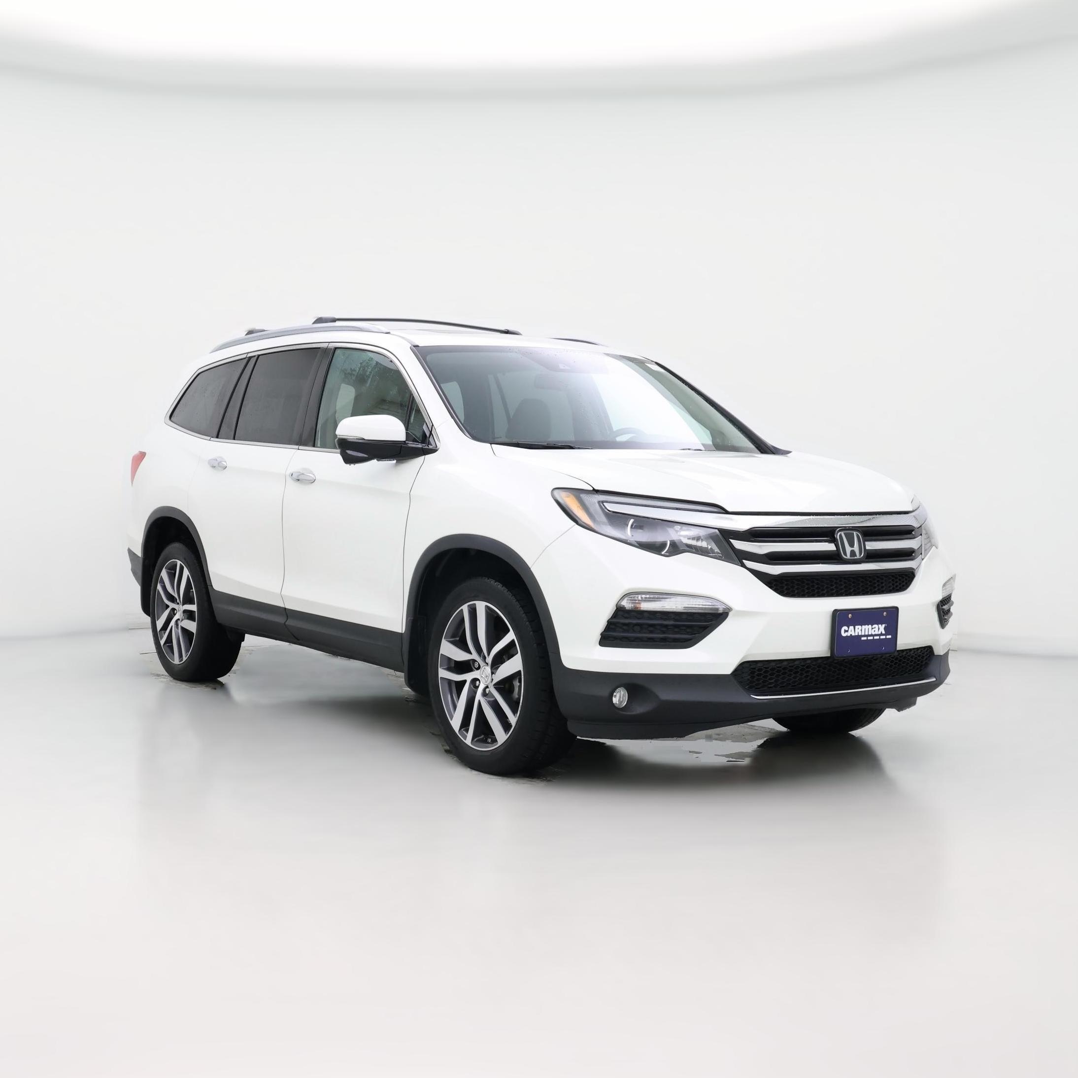 Thumbnail: 2017 Honda Pilot - 1