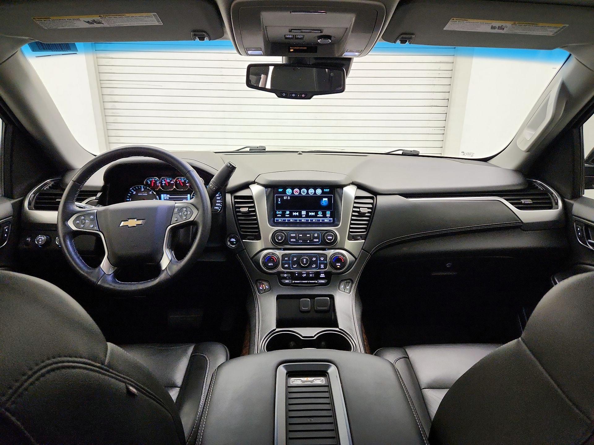Thumbnail: 2017 Chevrolet Suburban - 9