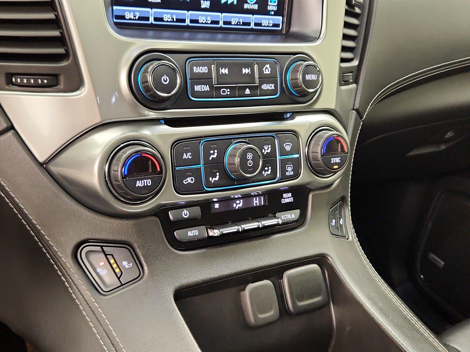 Thumbnail: 2017 Chevrolet Suburban - 16