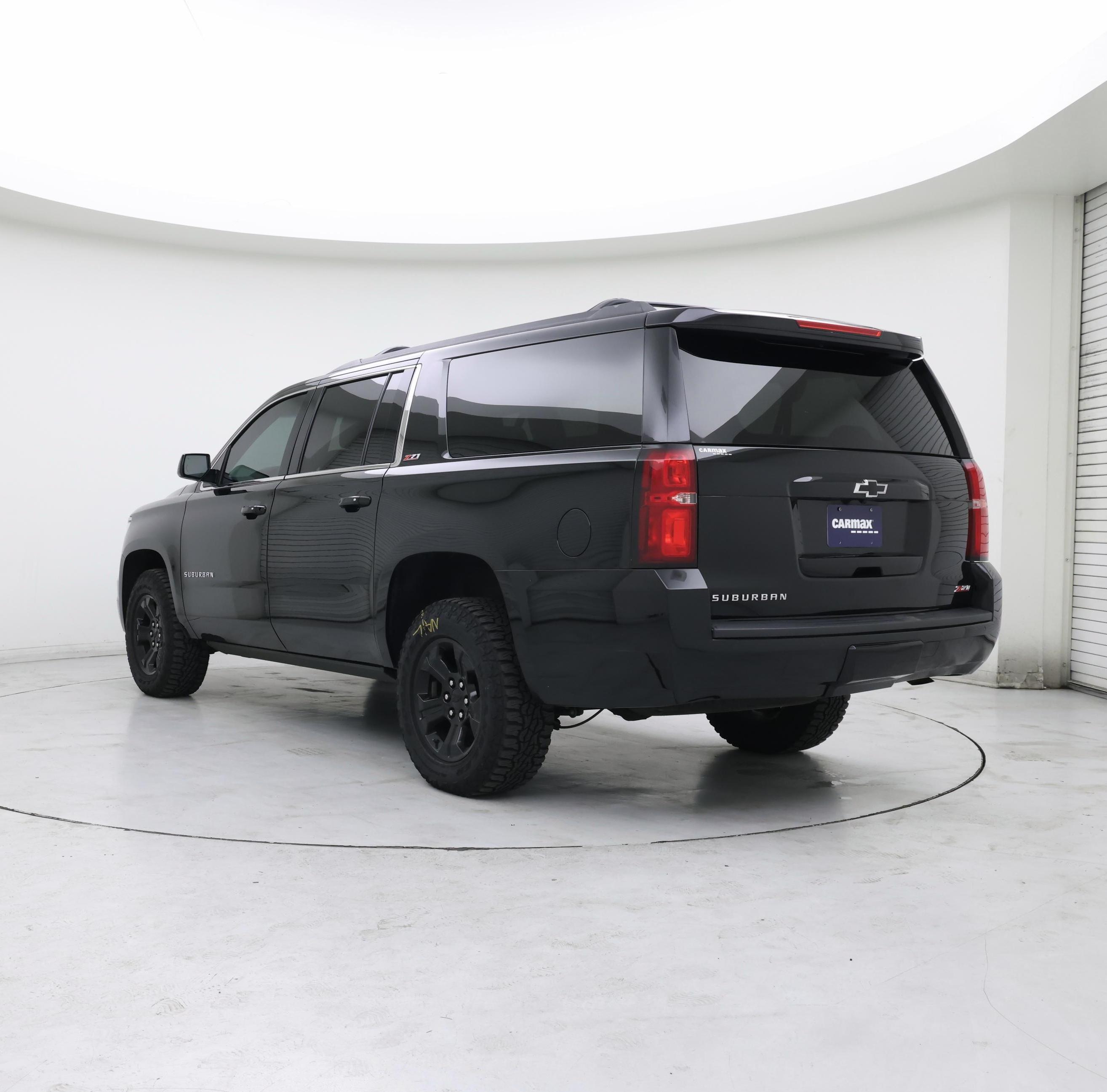 Thumbnail: 2017 Chevrolet Suburban - 2