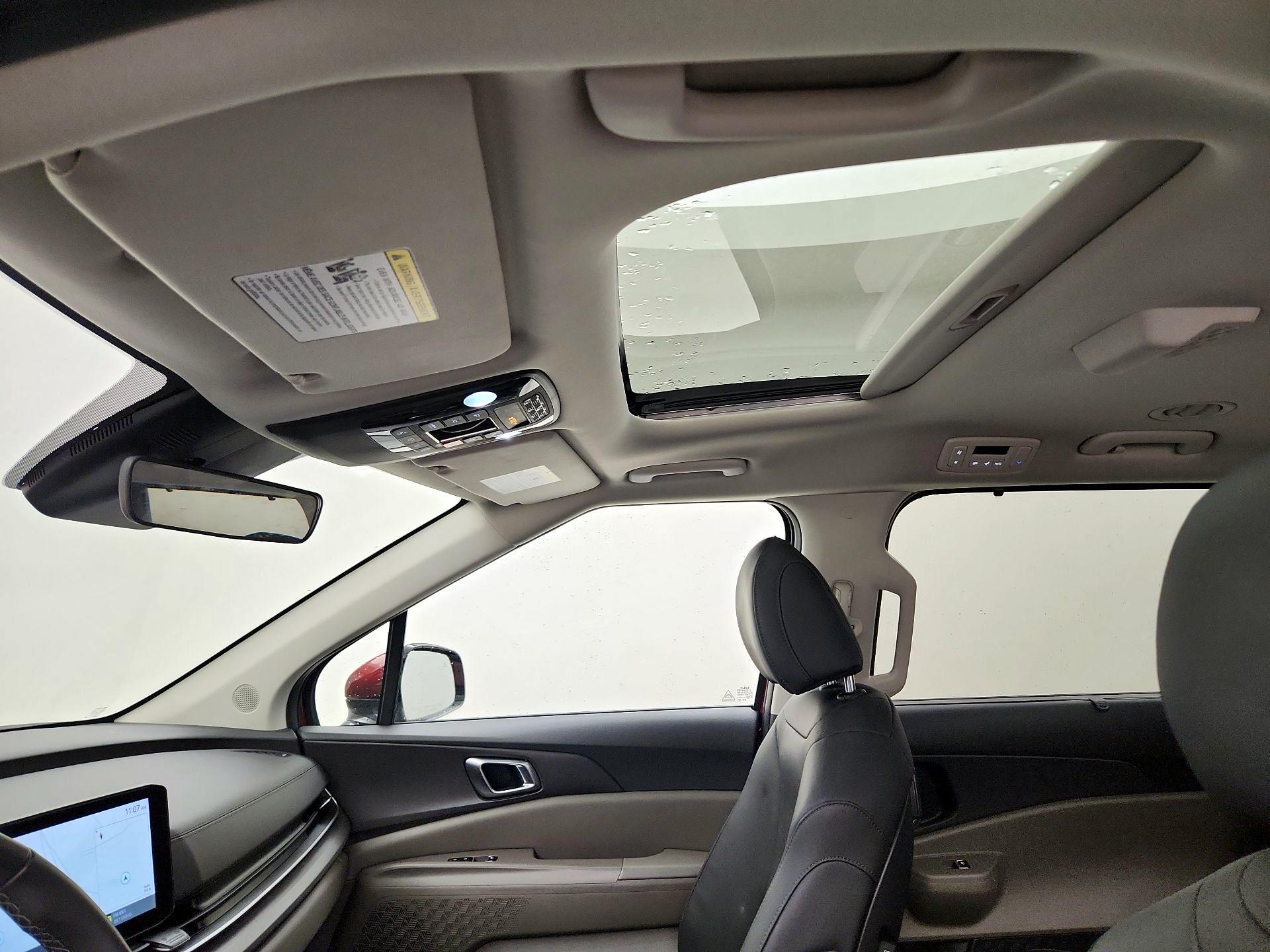 Thumbnail: 2025 Kia Carnival - 20