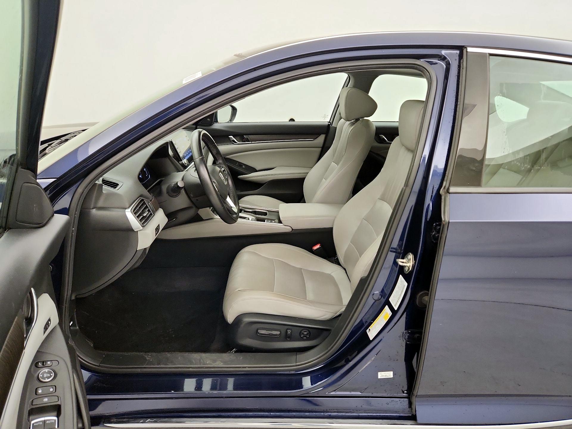 Thumbnail: 2019 Honda Accord - 11