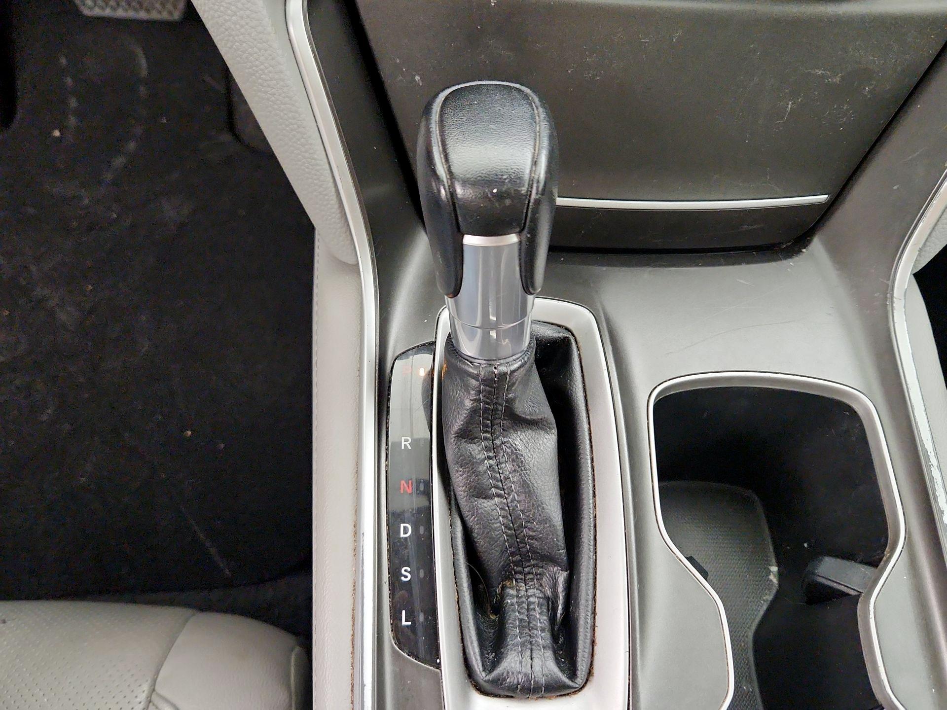 Thumbnail: 2019 Honda Accord - 17