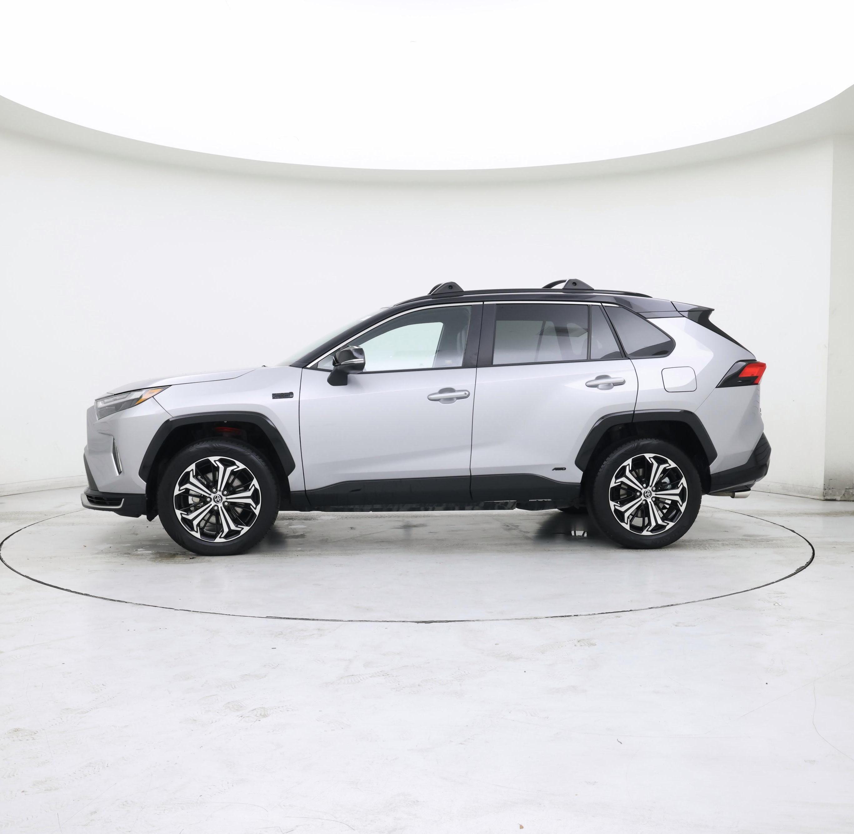 Thumbnail: 2023 Toyota RAV4 - 3