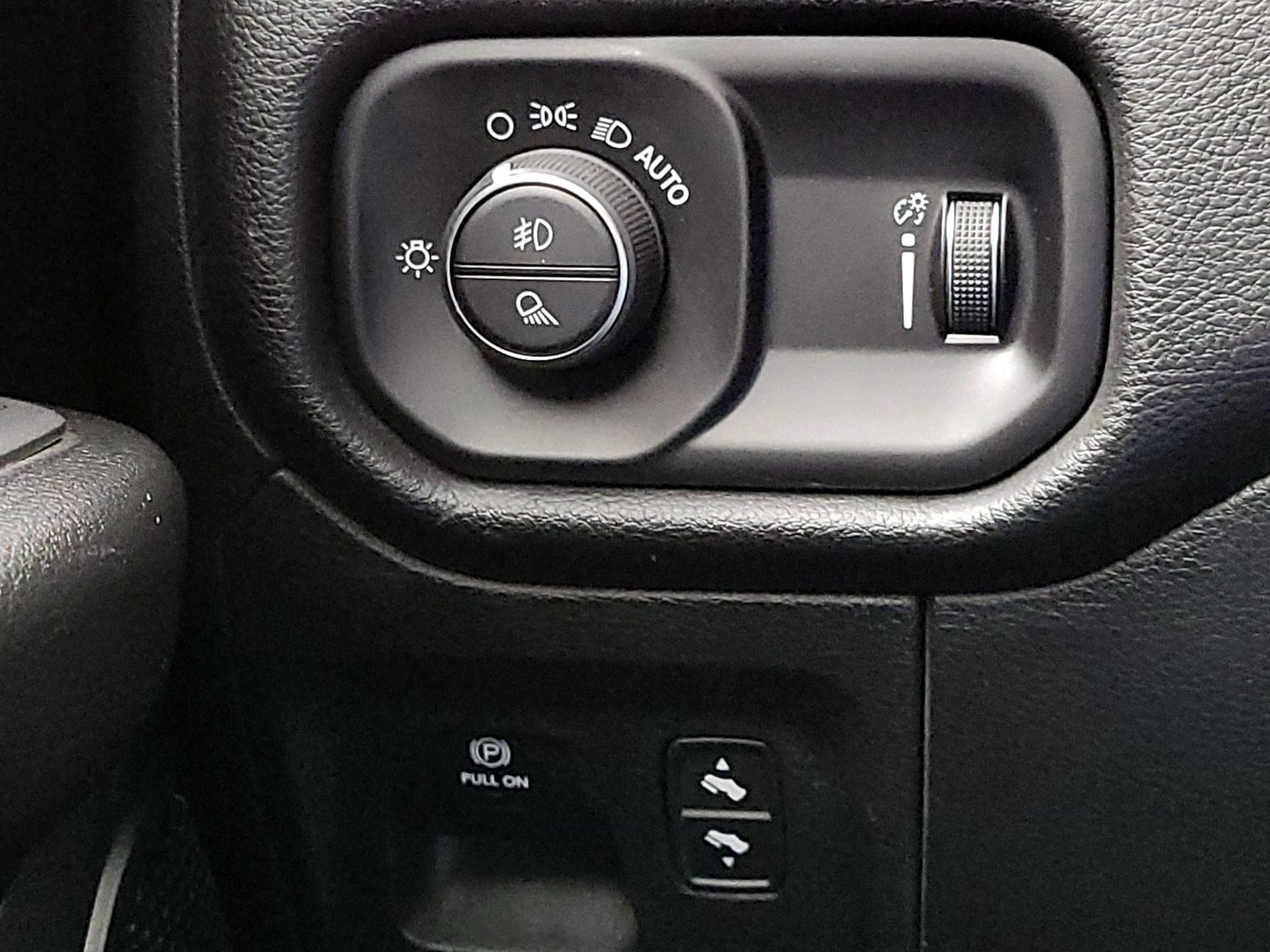 Thumbnail: 2023 RAM 1500 - 13