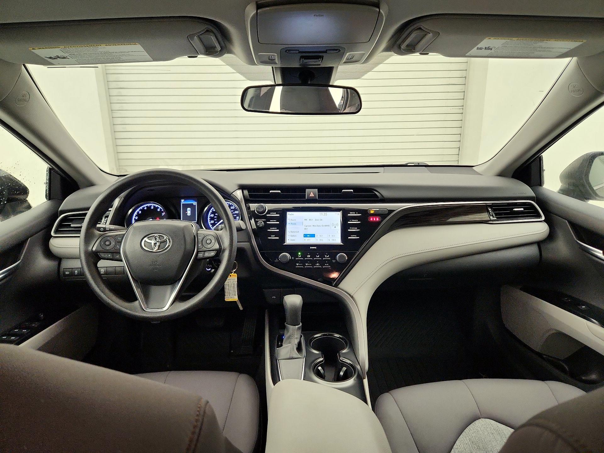 Thumbnail: 2020 Toyota Camry - 9