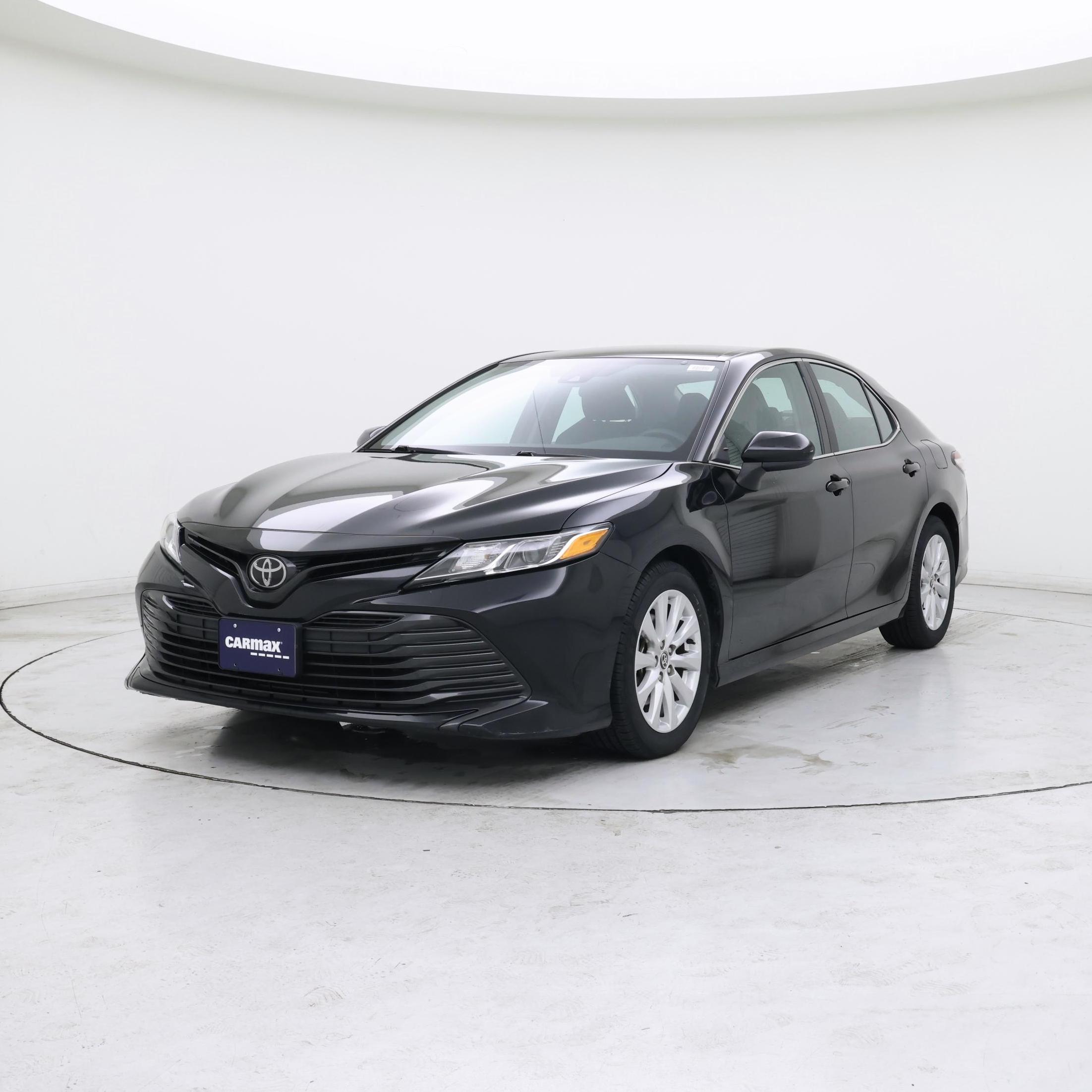 Thumbnail: 2020 Toyota Camry - 4