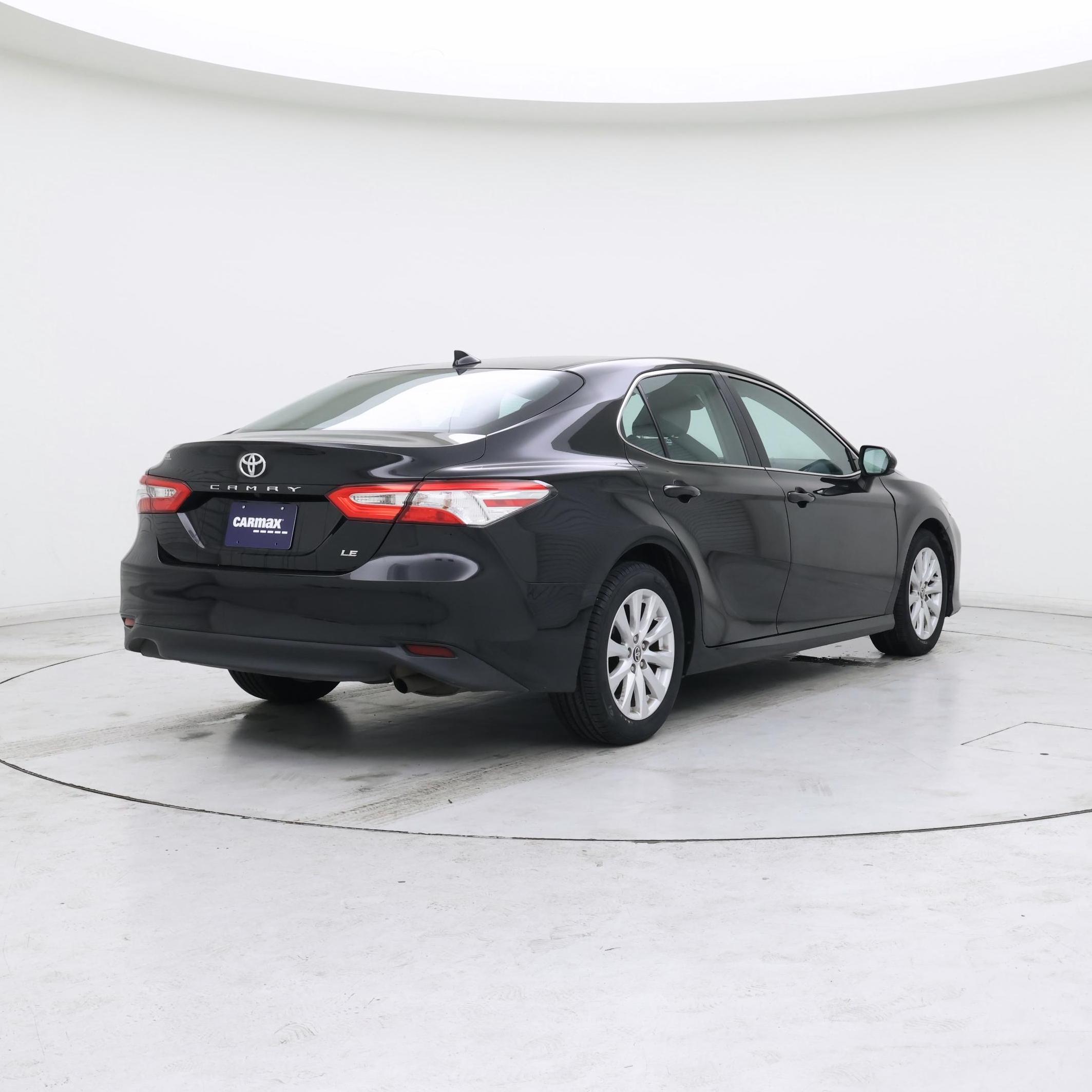 Thumbnail: 2020 Toyota Camry - 8