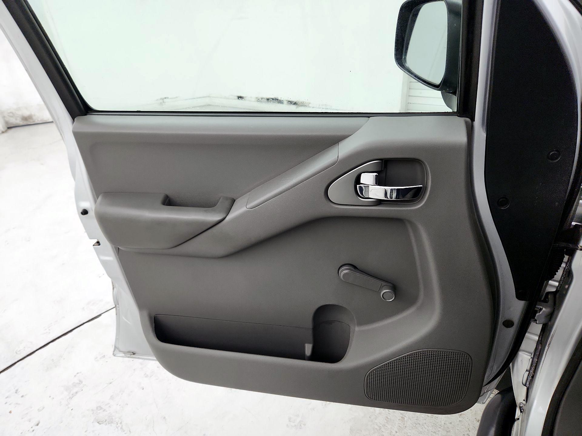 Thumbnail: 2014 Nissan Frontier - 12