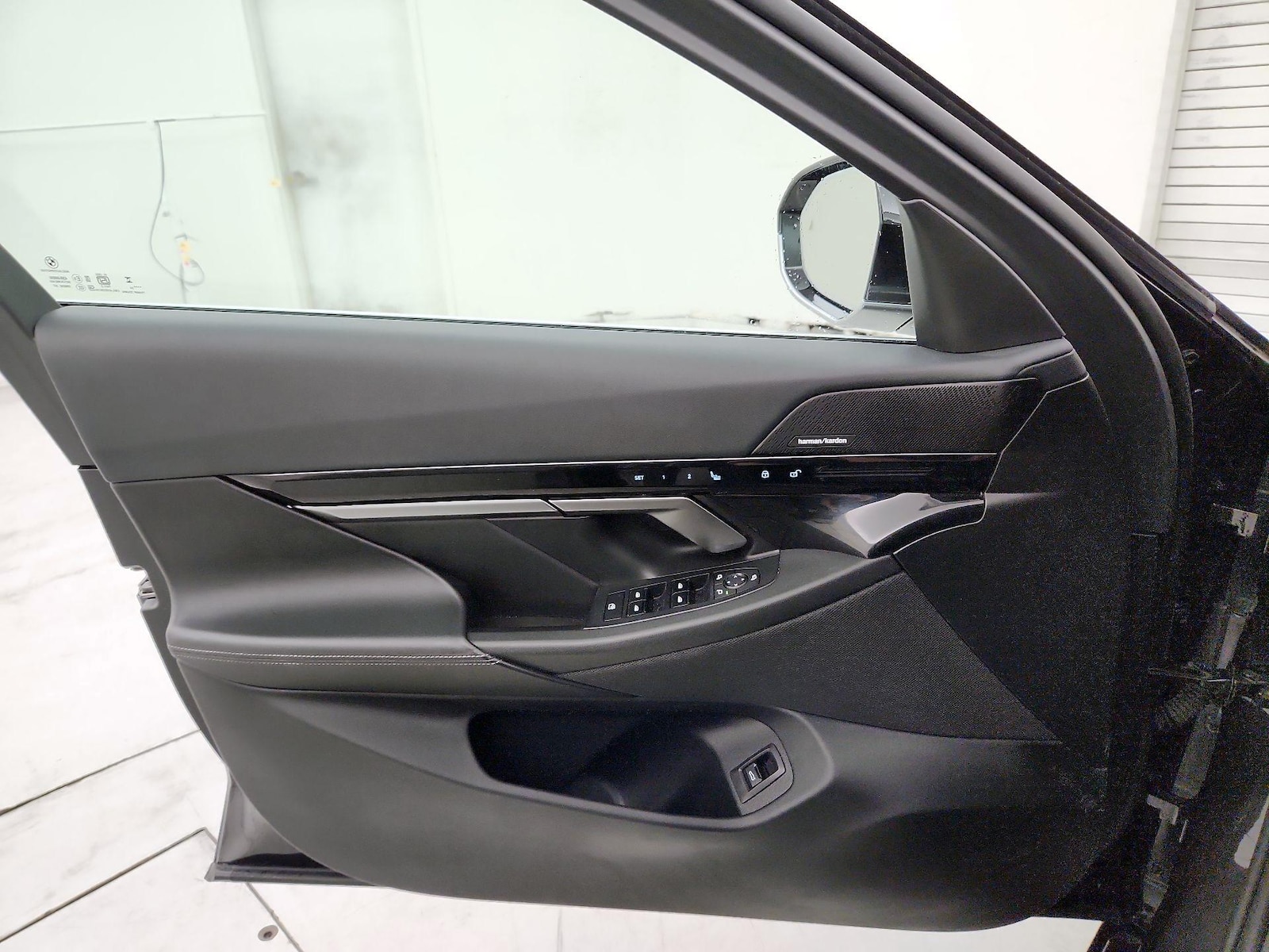 2024 BMW 5 Series 530i - Photo 13