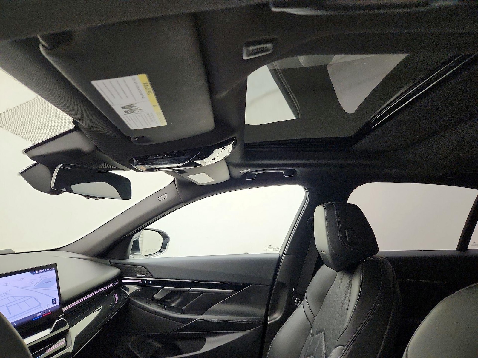 2024 BMW 5 Series 530i - Photo 21
