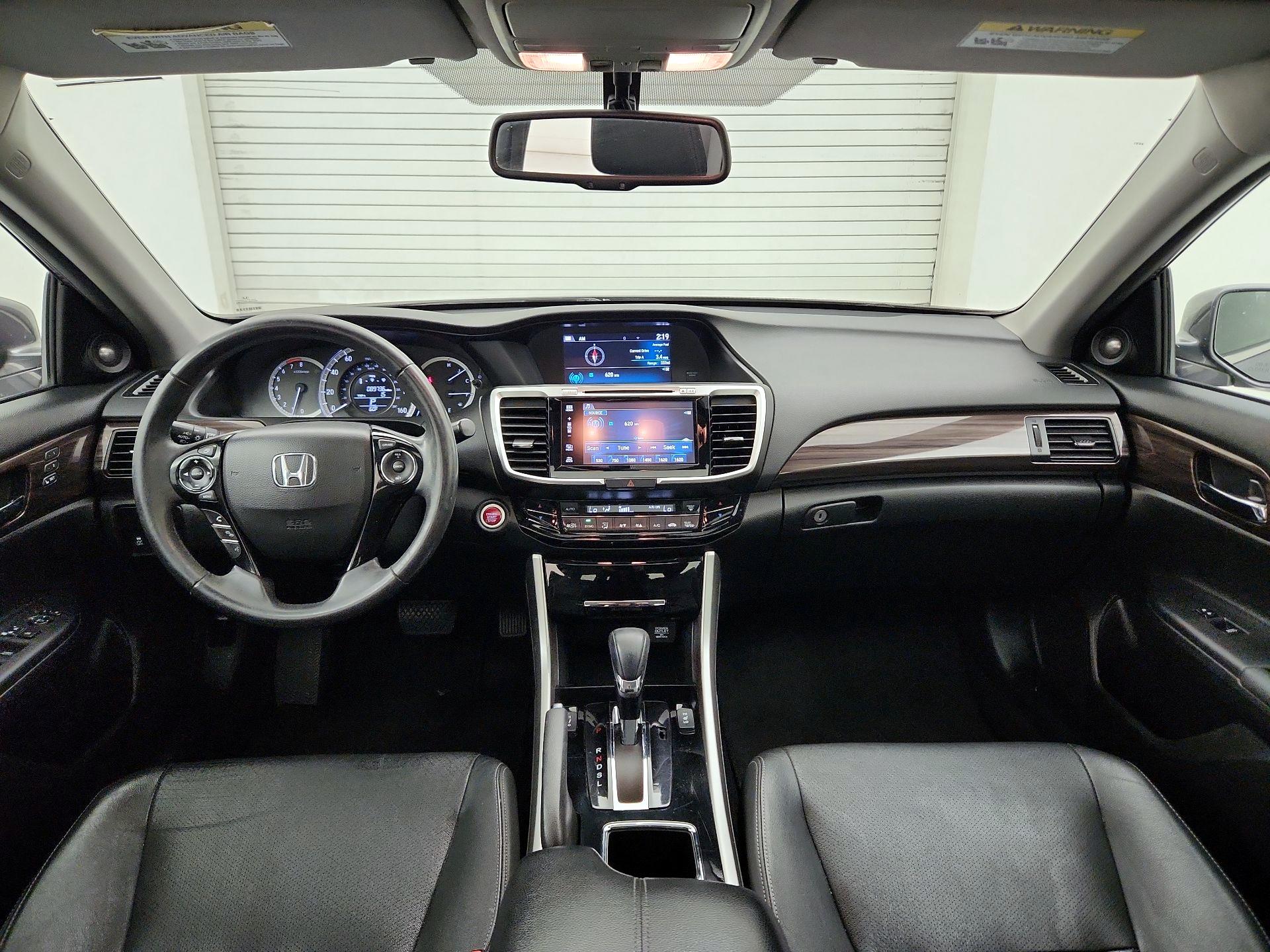 Thumbnail: 2016 Honda Accord - 9