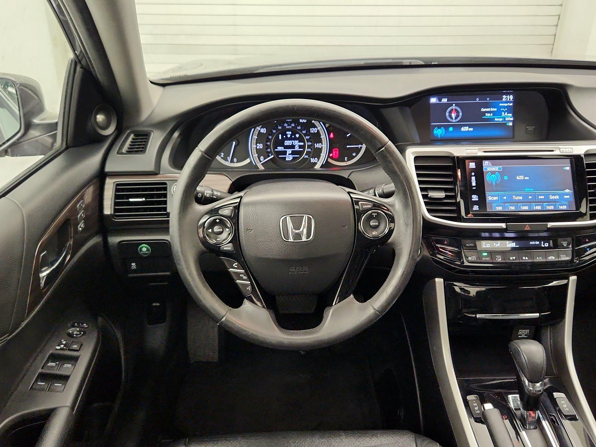 Thumbnail: 2016 Honda Accord - 10
