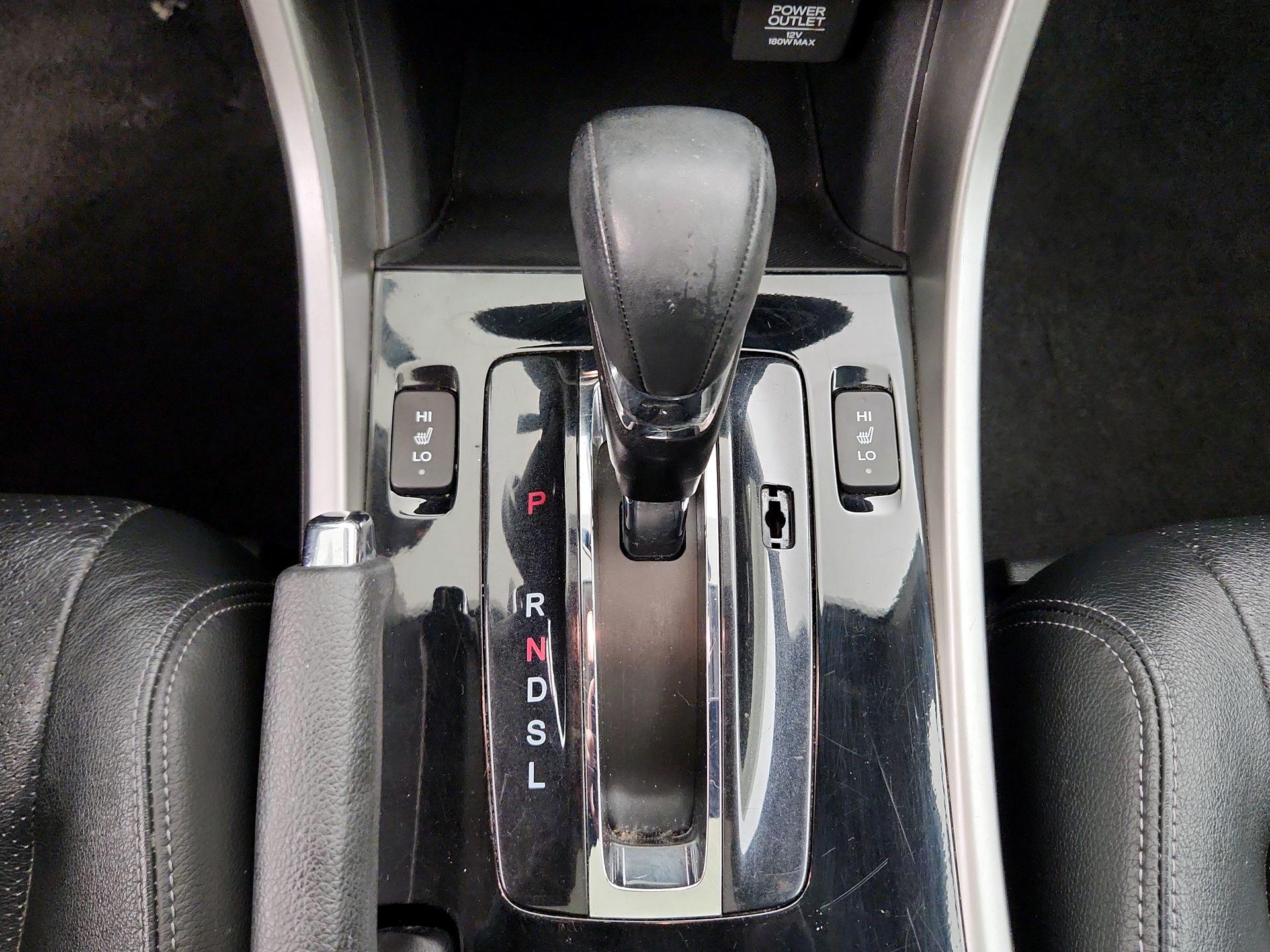 Thumbnail: 2016 Honda Accord - 17