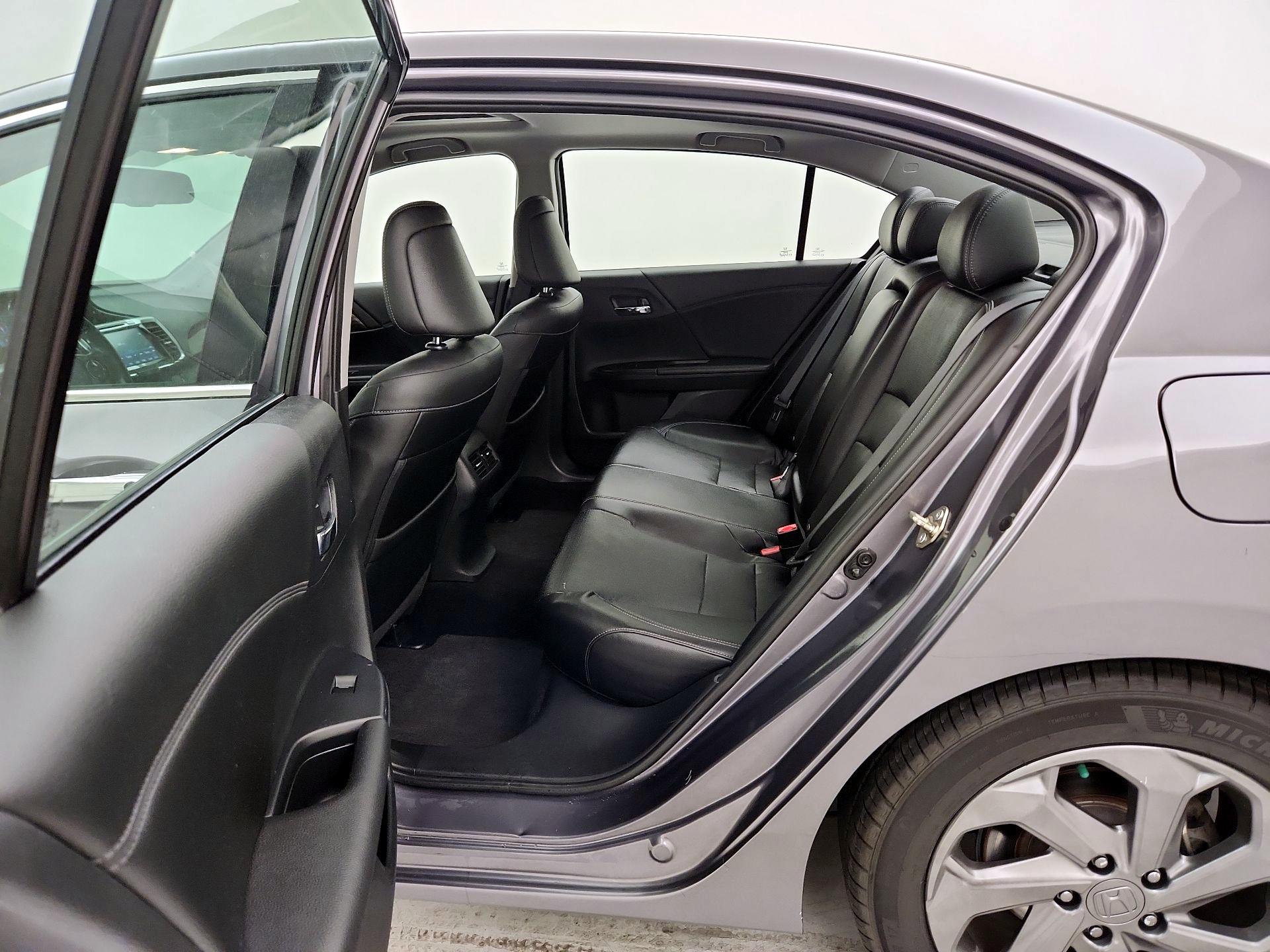 Thumbnail: 2016 Honda Accord - 20